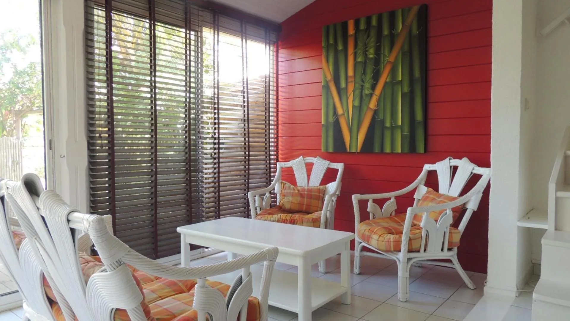 Living room in GIROFLE