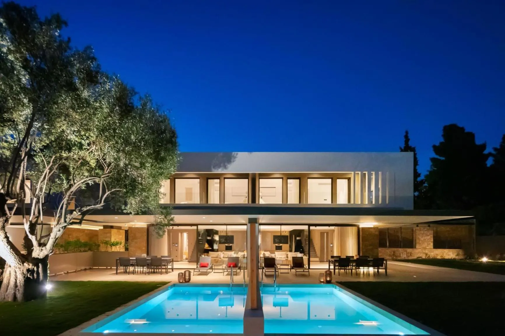 Property building in Amantes Villas and Suites