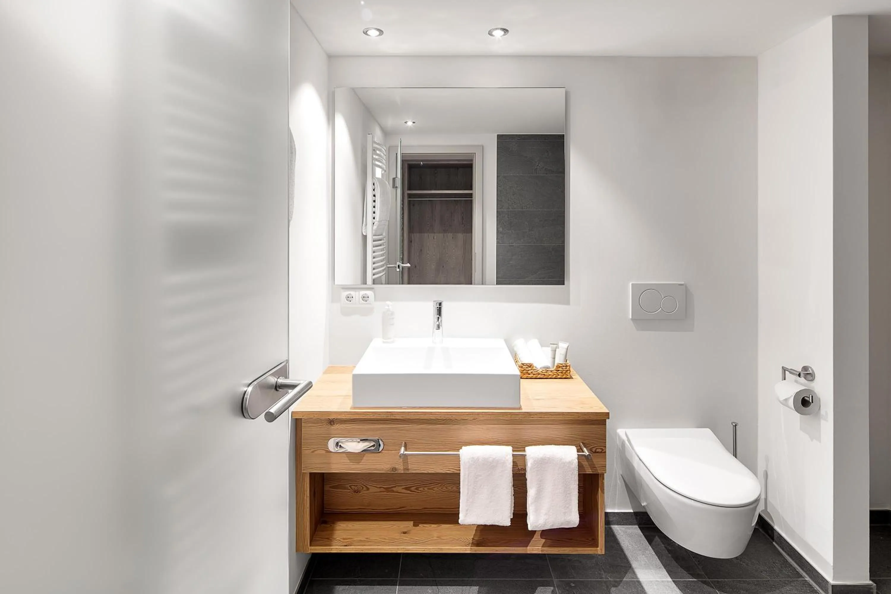 Bathroom in Hotel Kühberg