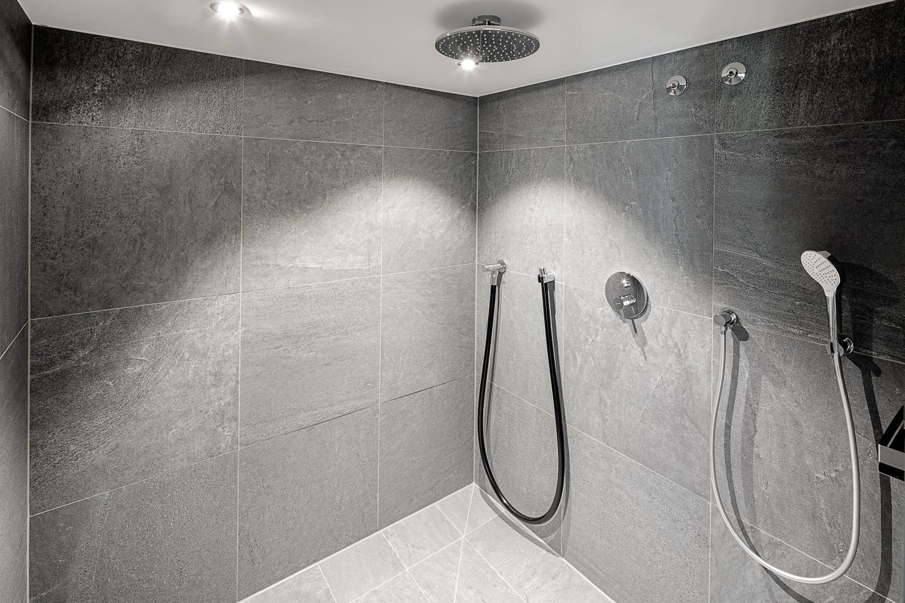 Shower in Hotel Kühberg