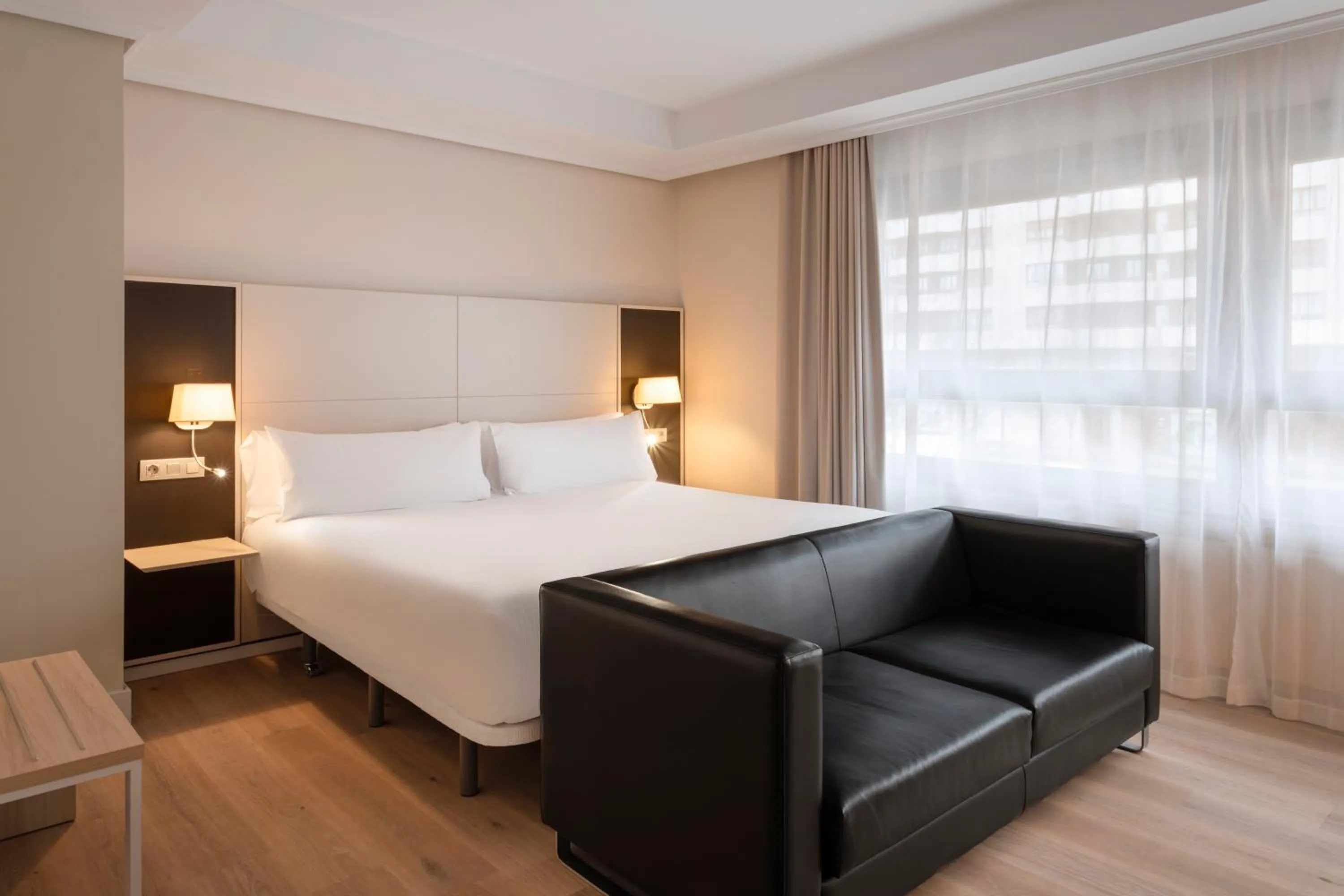 Bed in B&B HOTEL Vitoria General Álava