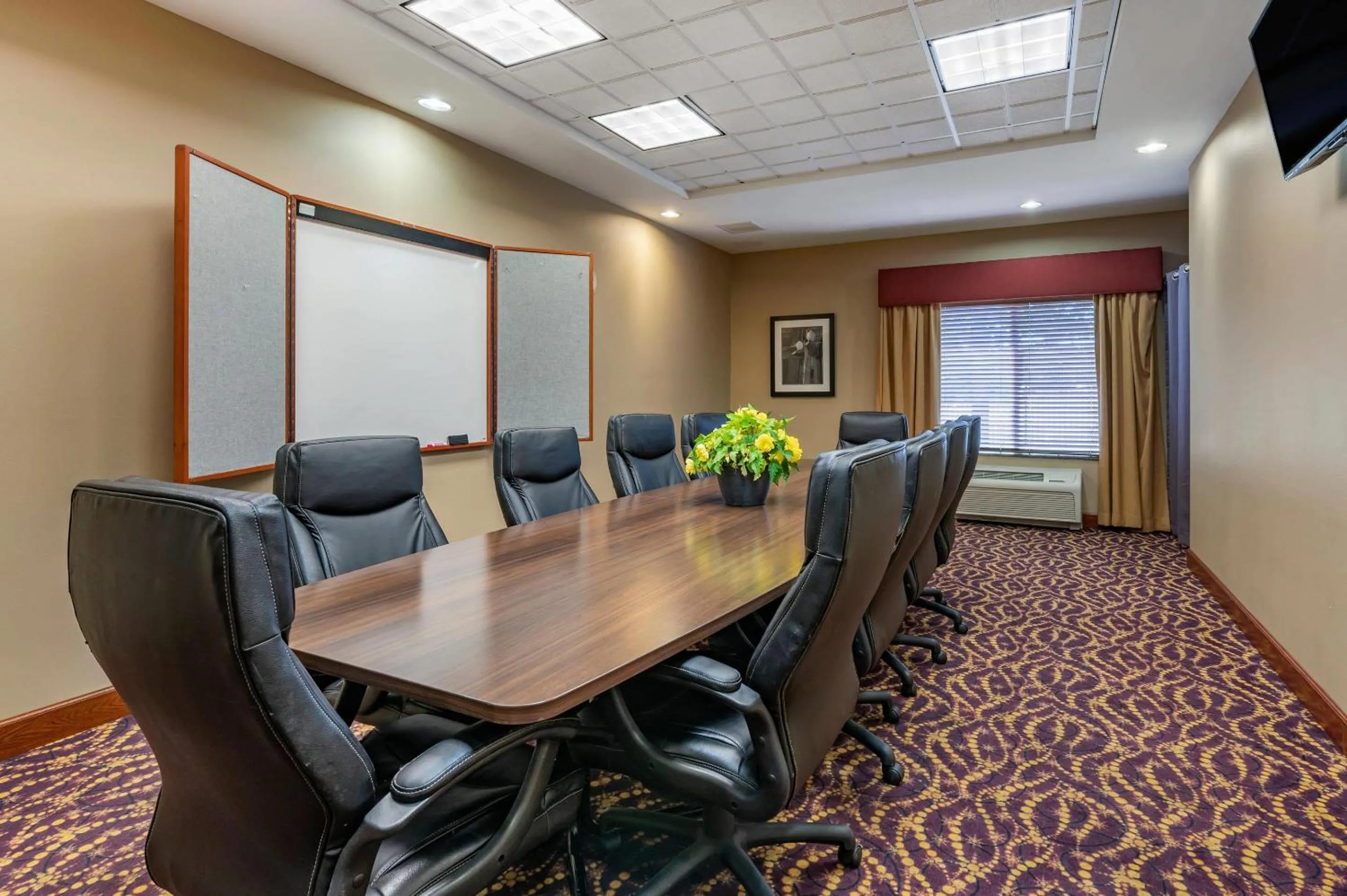 Meeting/conference room in Comfort Suites Urbana Champaign, University Area