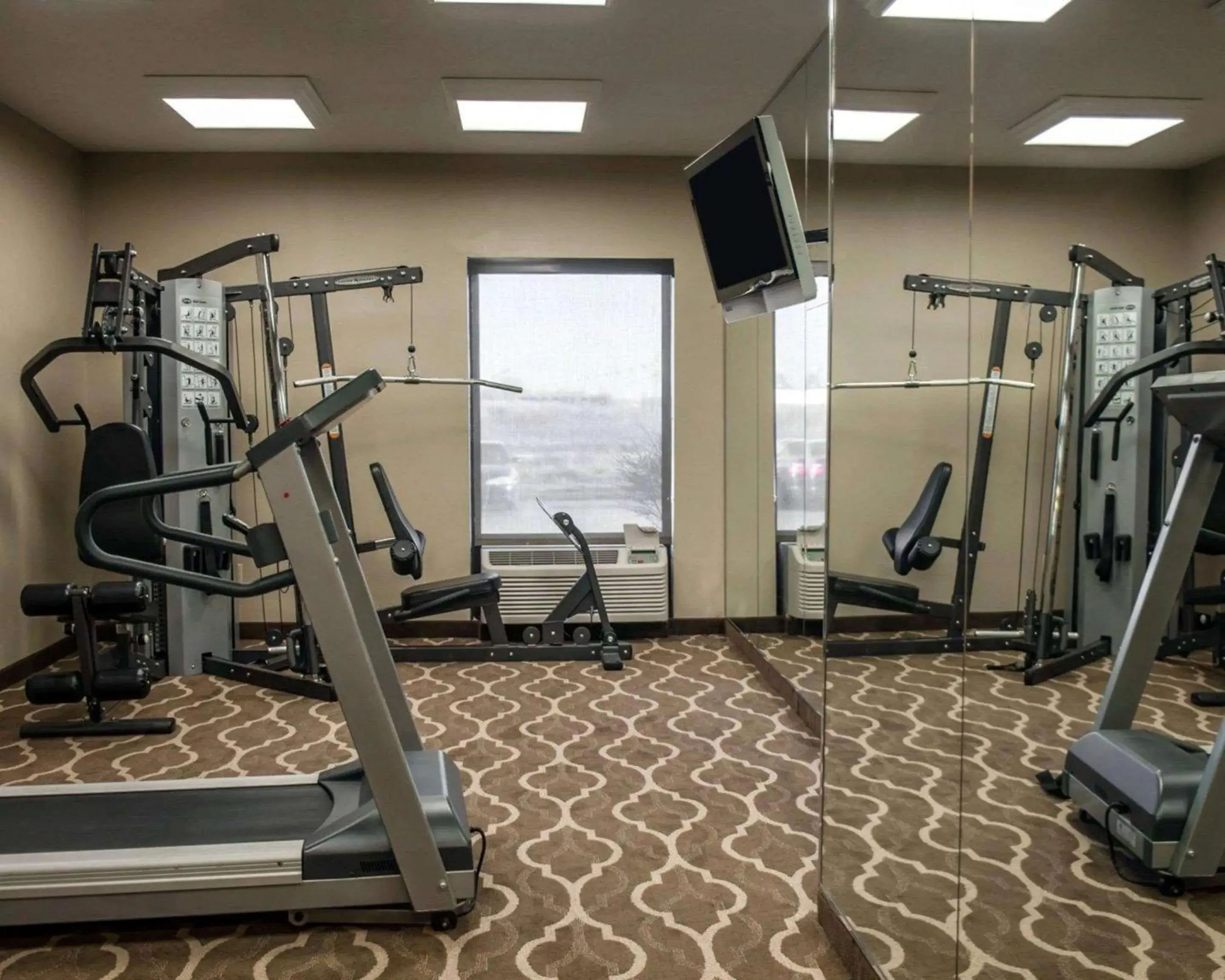 Fitness centre/facilities in Quality Inn & Suites near St Louis and I-255 Fitness centre/facilities in Quality Inn & Suites near St Louis and I-255