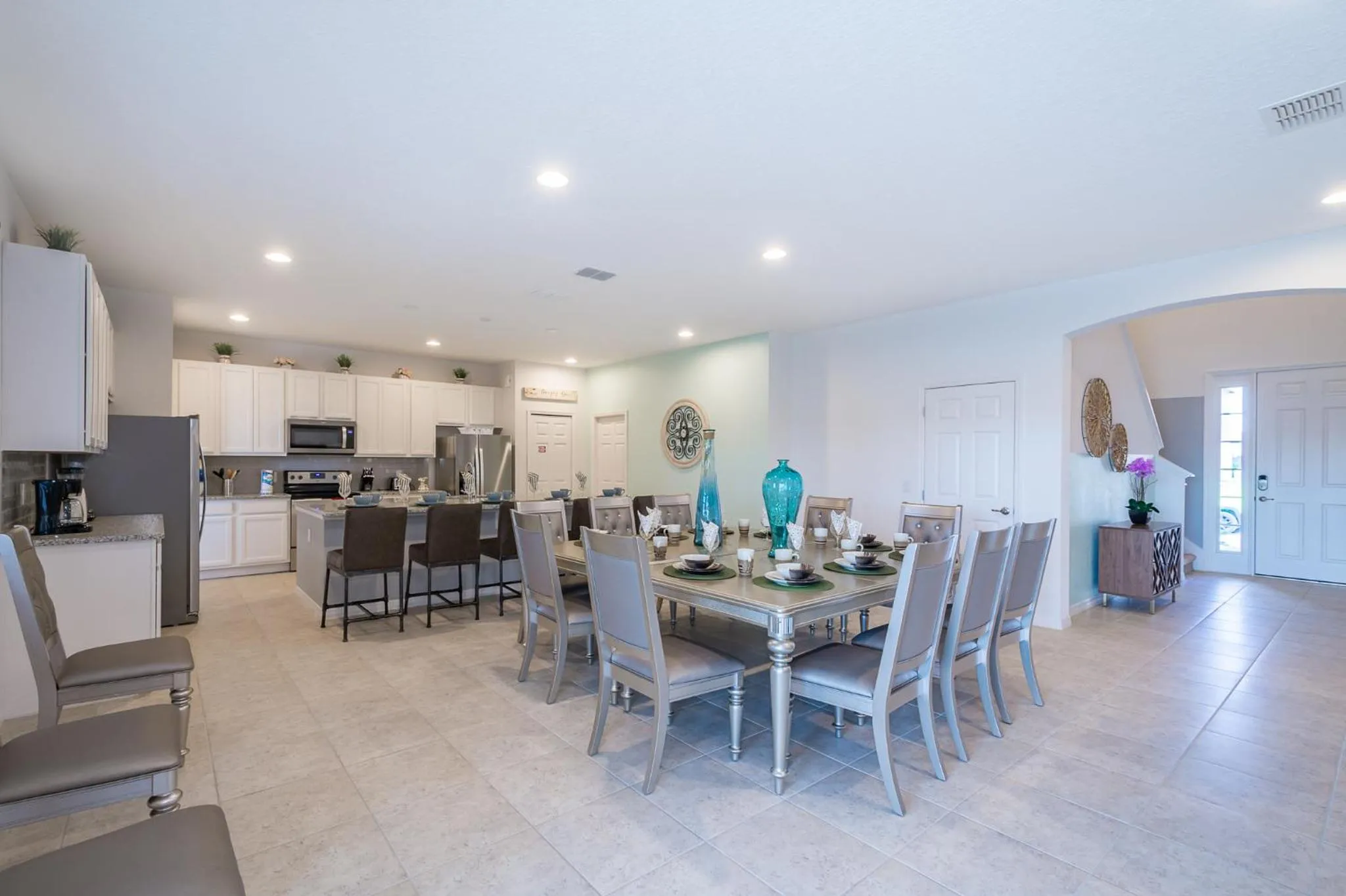 Kitchen or kitchenette in Solterra Resort 11 Bed 9 baths