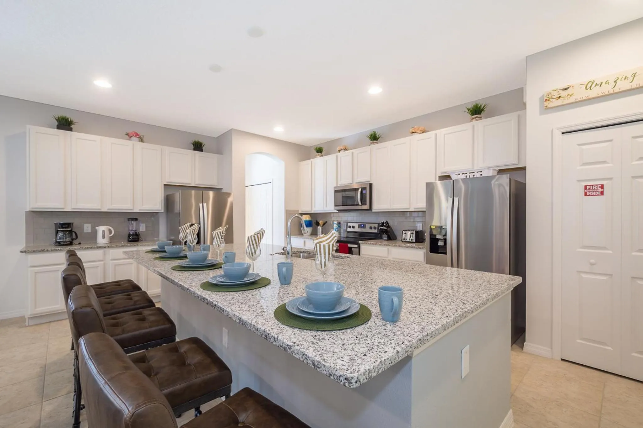 Kitchen or kitchenette in Solterra Resort 11 Bed 9 baths