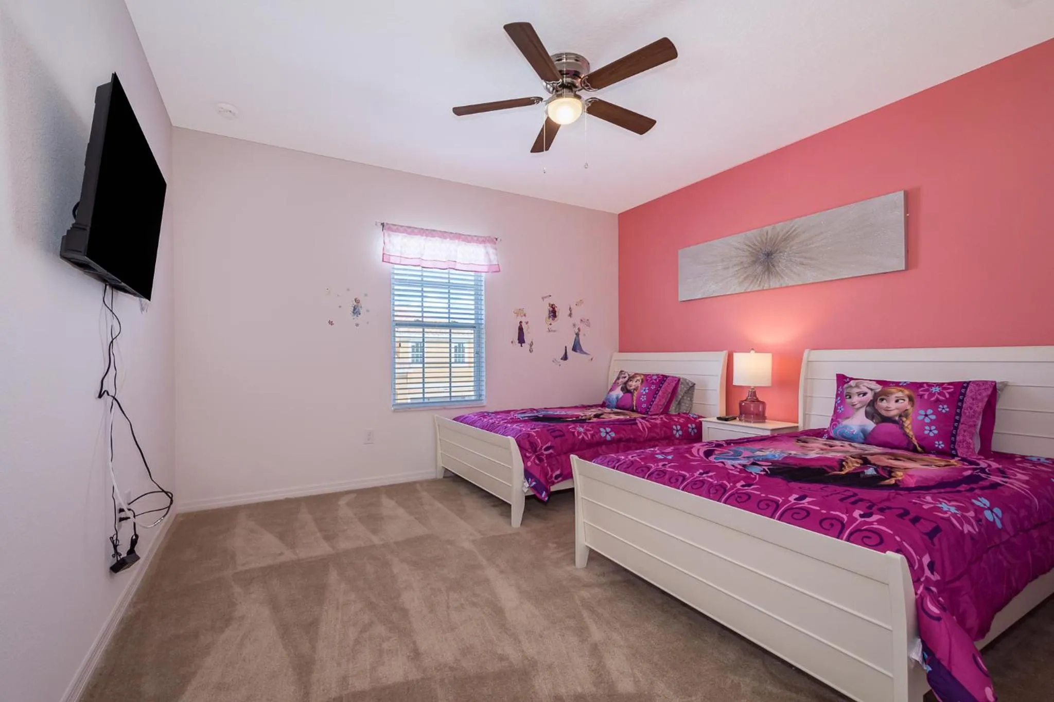 Bed in Solterra Resort 11 Bed 9 baths
