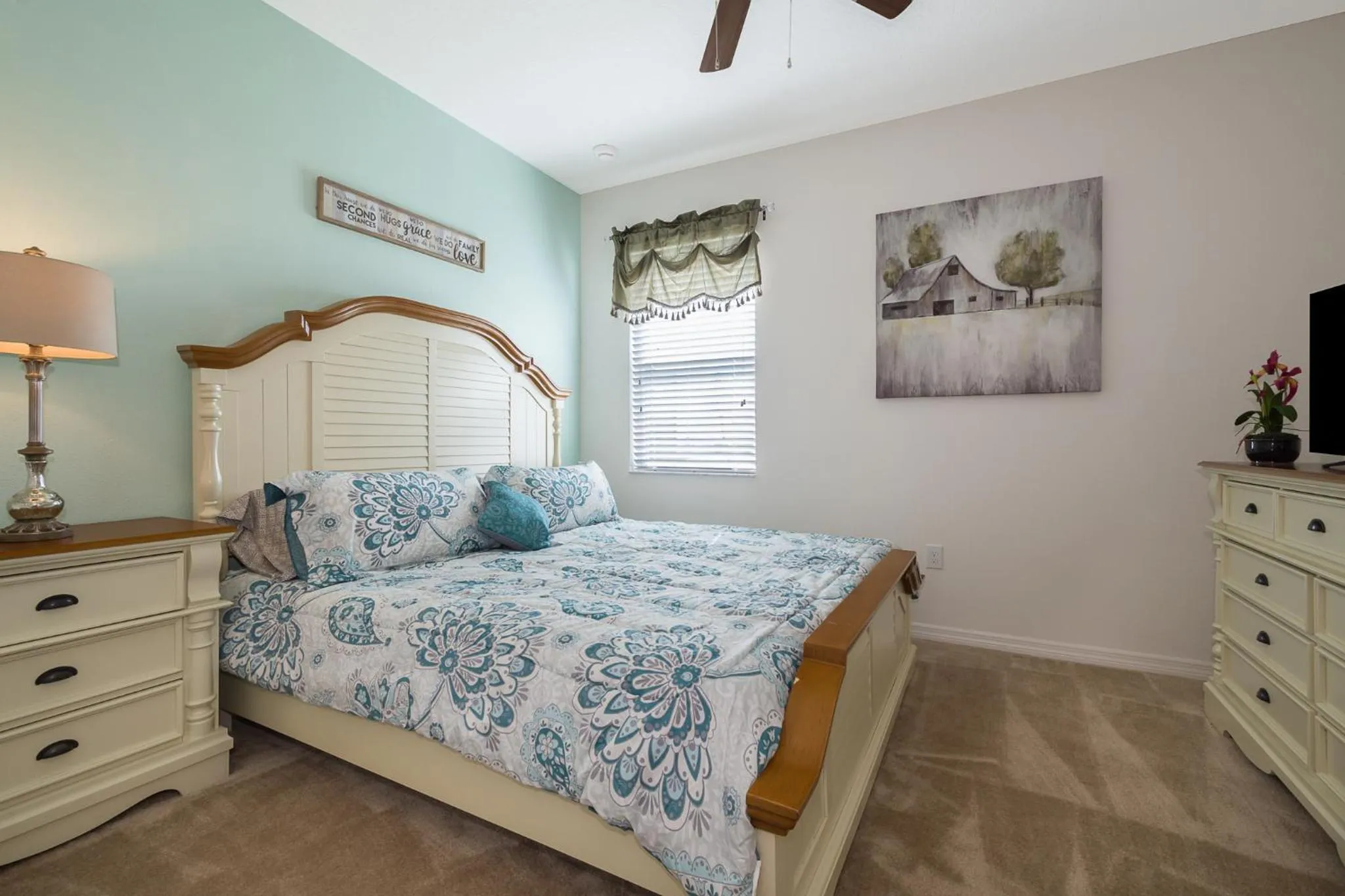 Bed in Solterra Resort 11 Bed 9 baths
