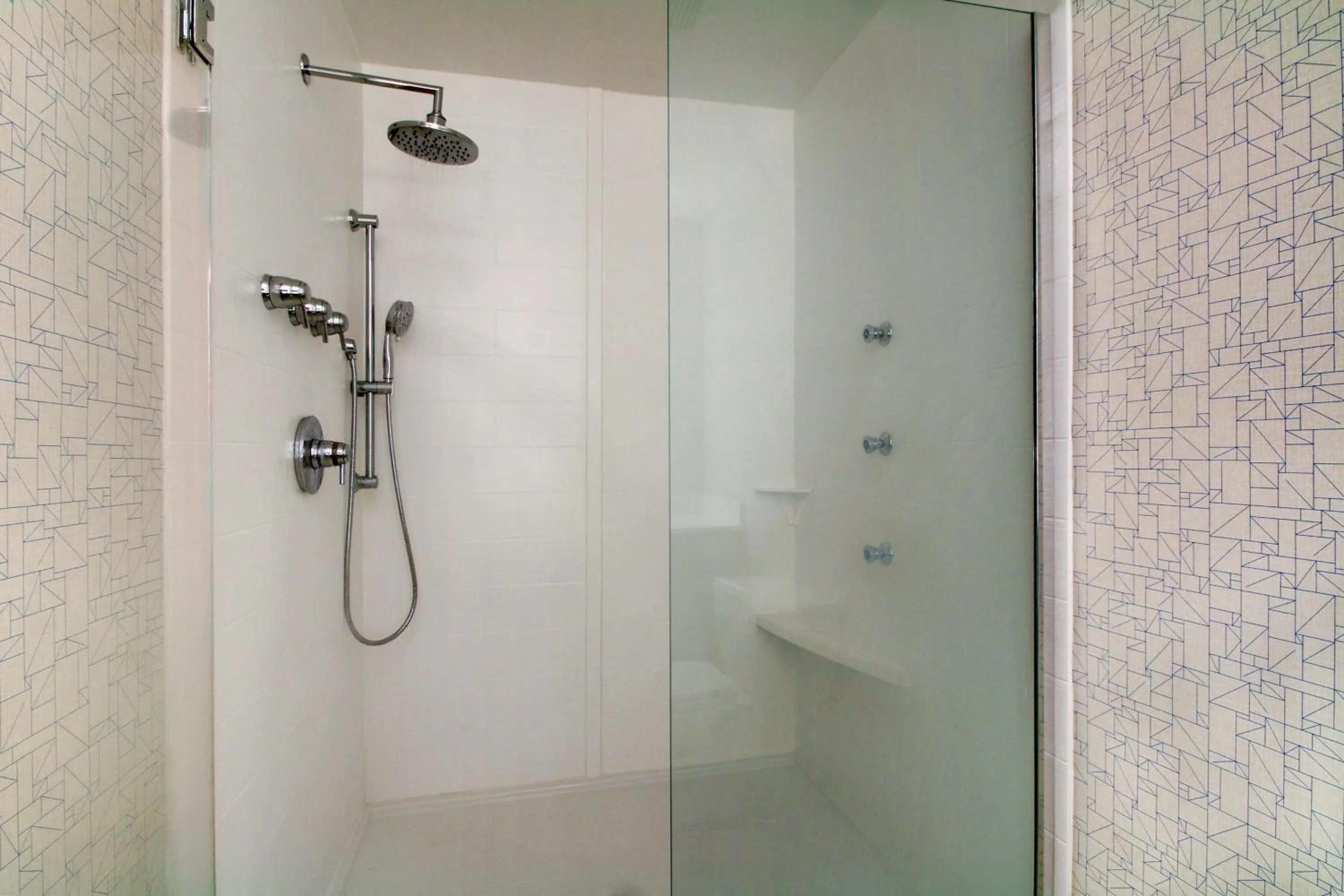 Bathroom in Holiday Inn Express & Suites Aurora - Naperville by IHG
