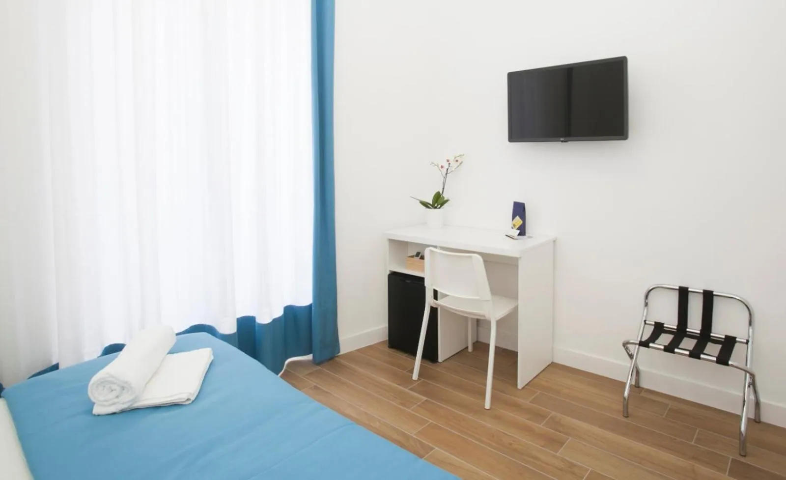 Bed in Mediterranean rooms