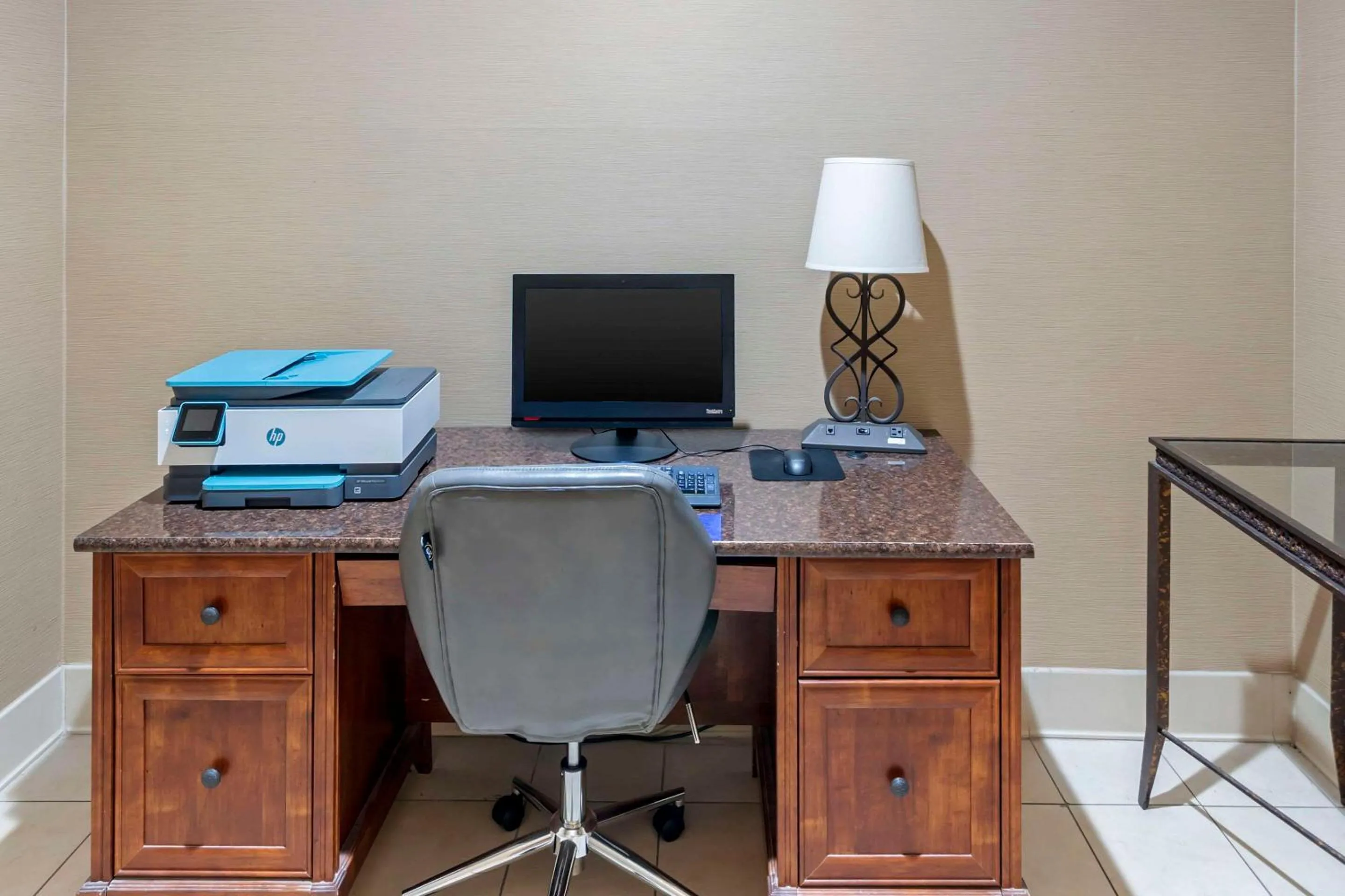 Business facilities in Comfort Suites Normal University area