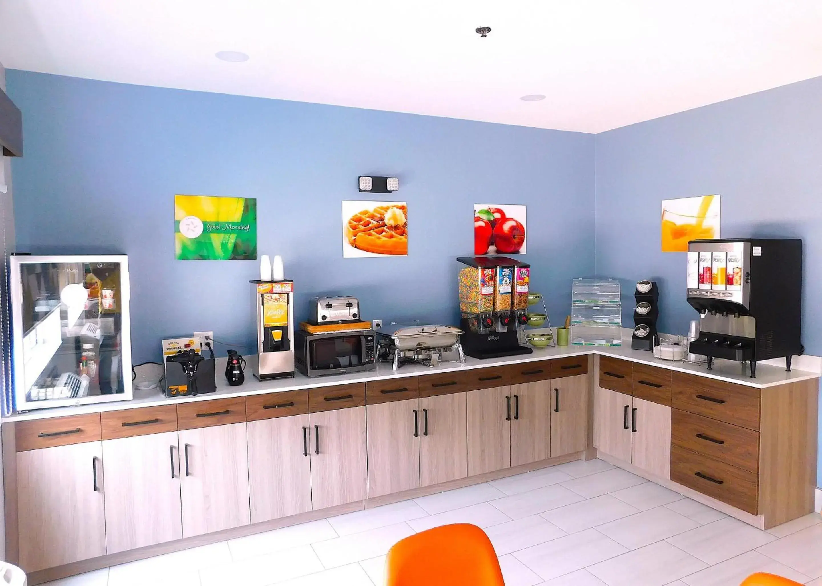 Breakfast in Quality Inn Pontiac Breakfast in Quality Inn Pontiac