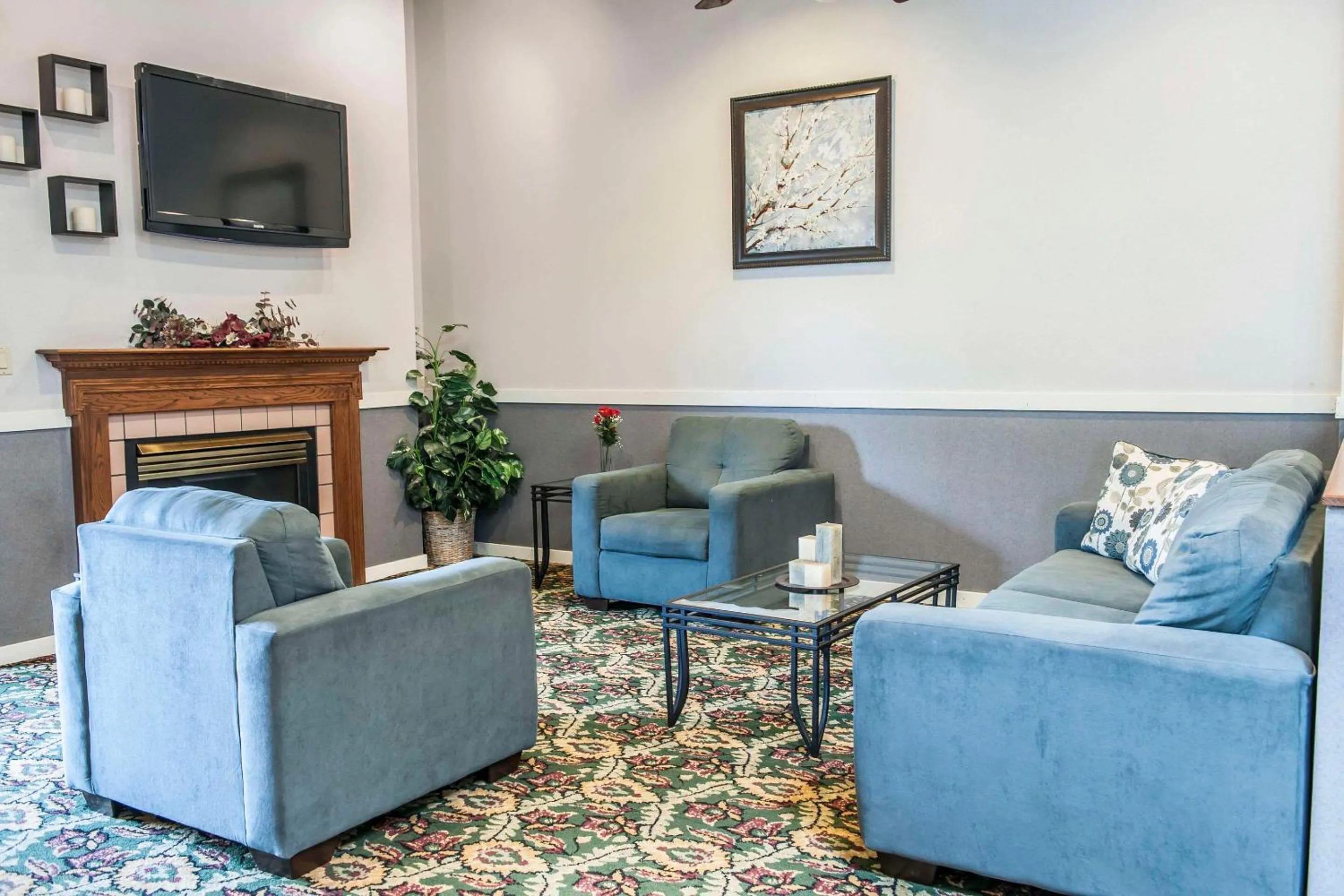 Lobby or reception in Quality Inn Rochester South