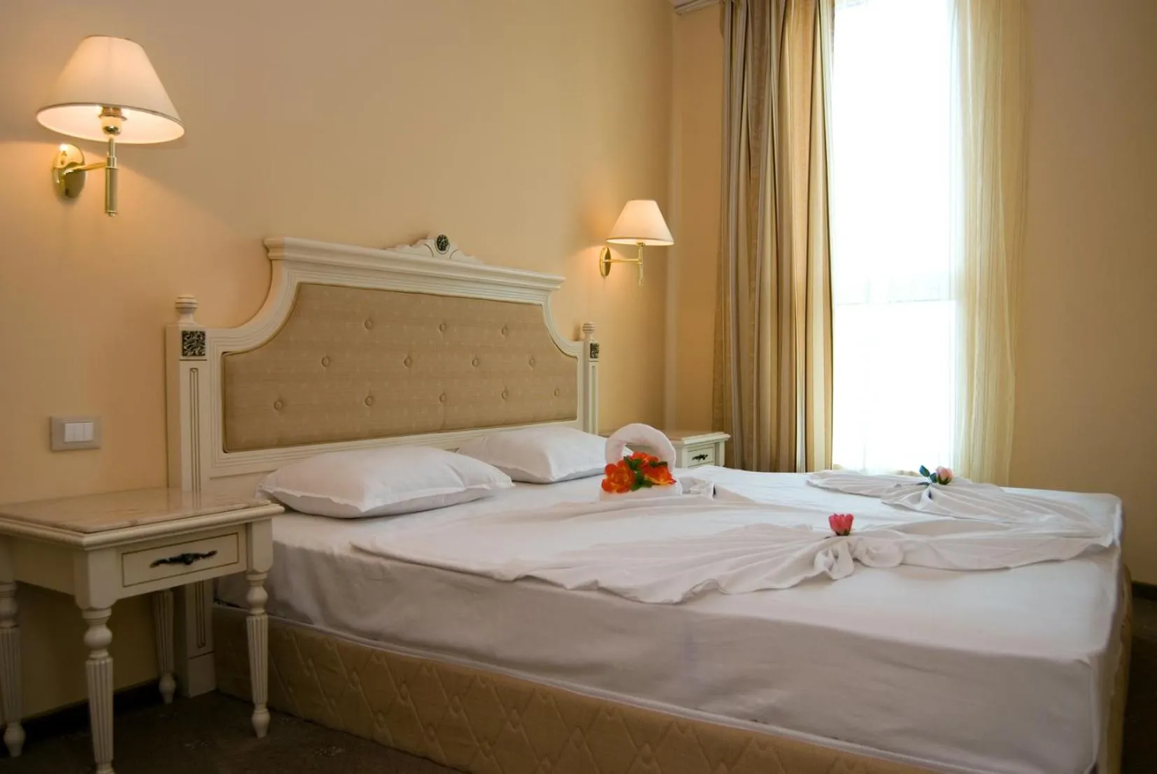 Bed in Duni Marina Beach Hotel - All Inclusive