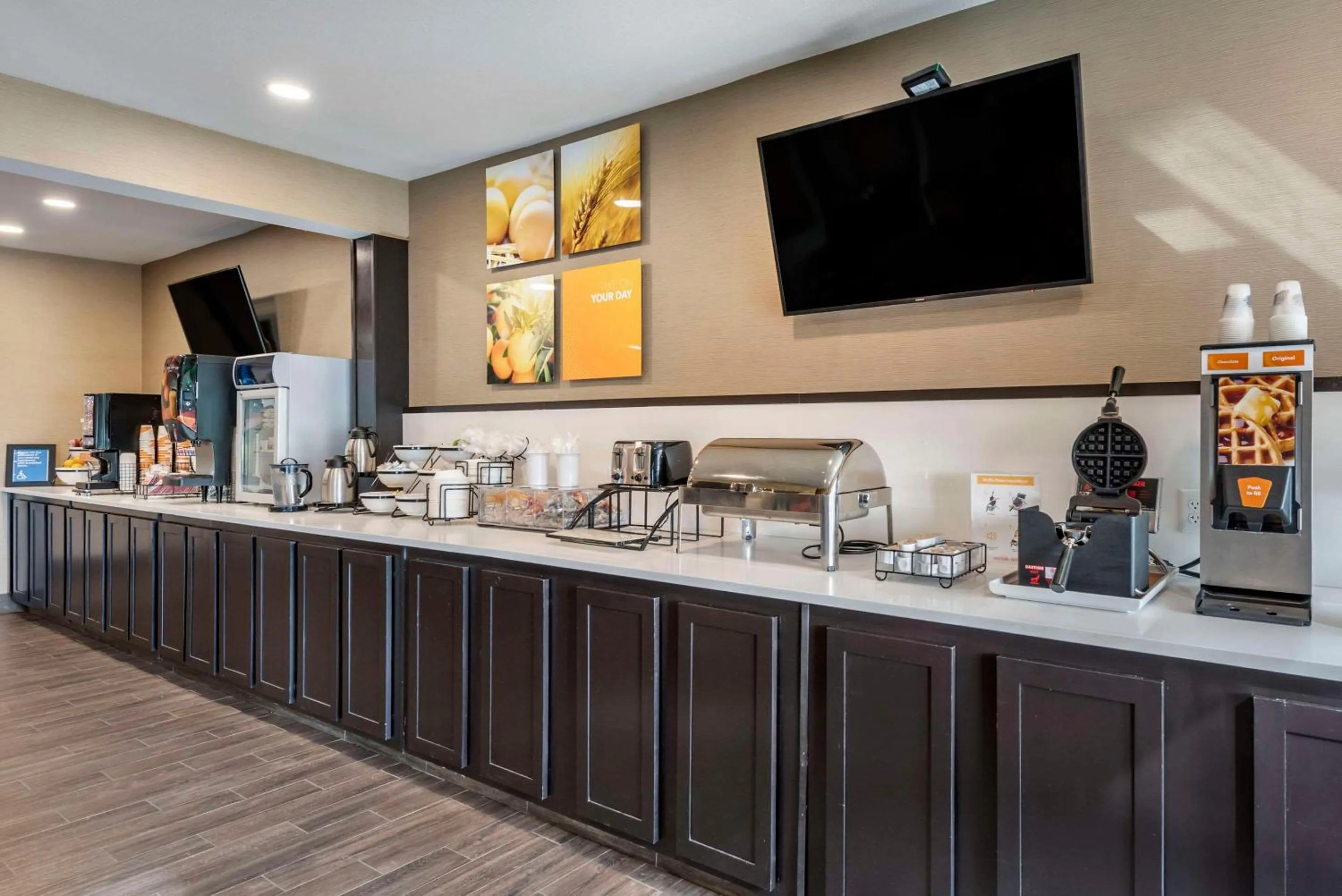 Breakfast in Comfort Inn