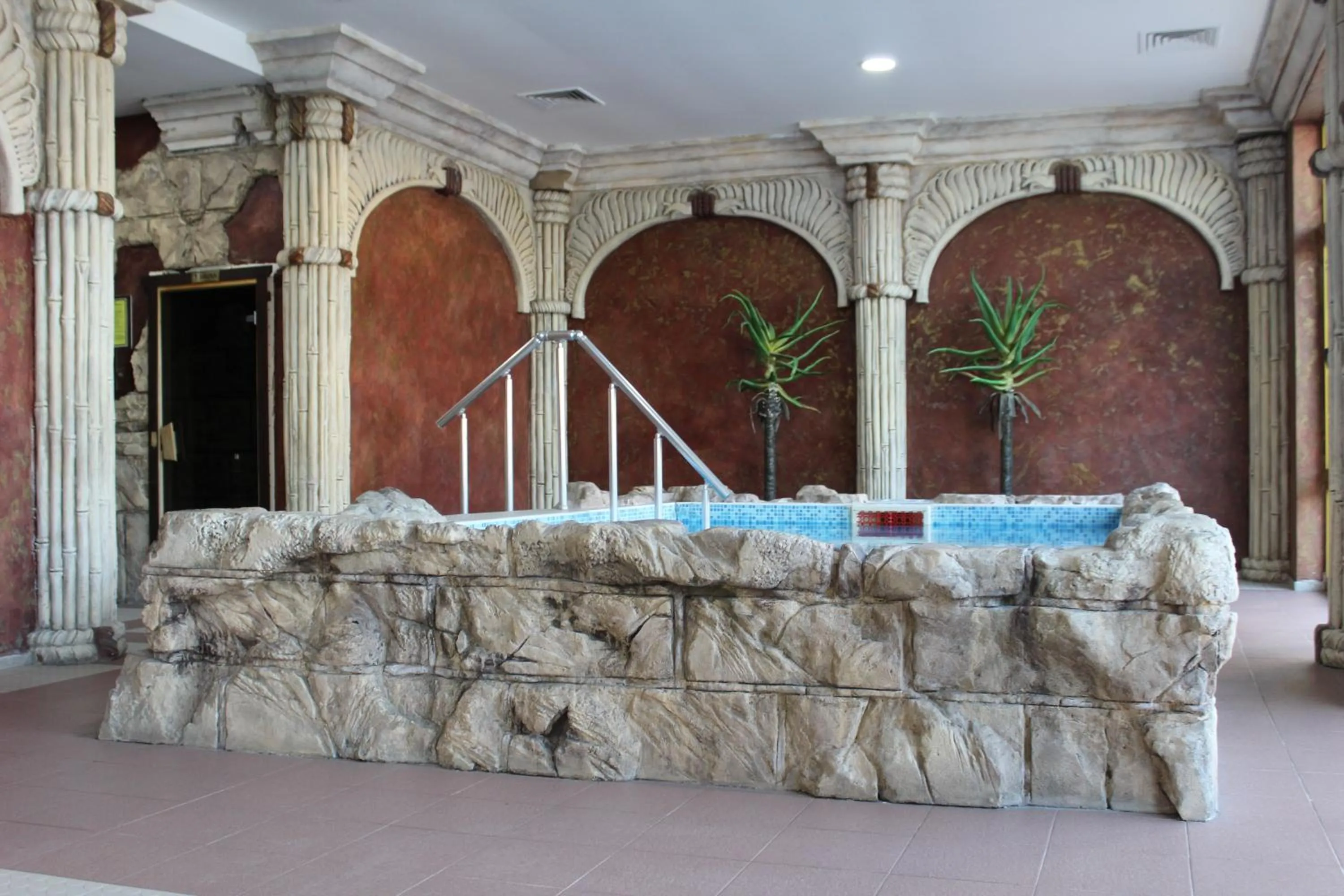 Swimming pool in Duni Marina Royal Palace Hotel - Ultra All Inclusive