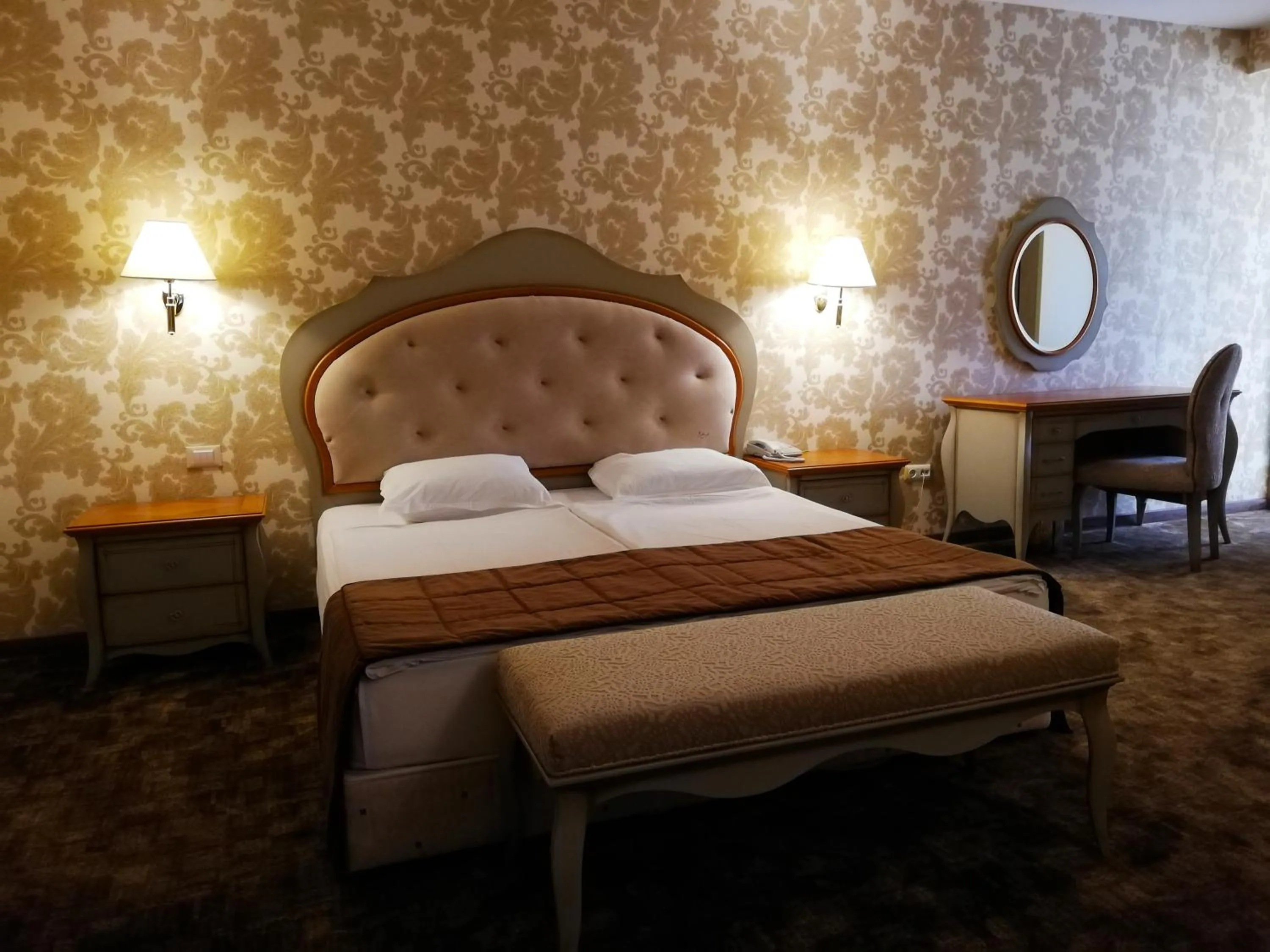 Bed in Duni Marina Royal Palace Hotel - Ultra All Inclusive