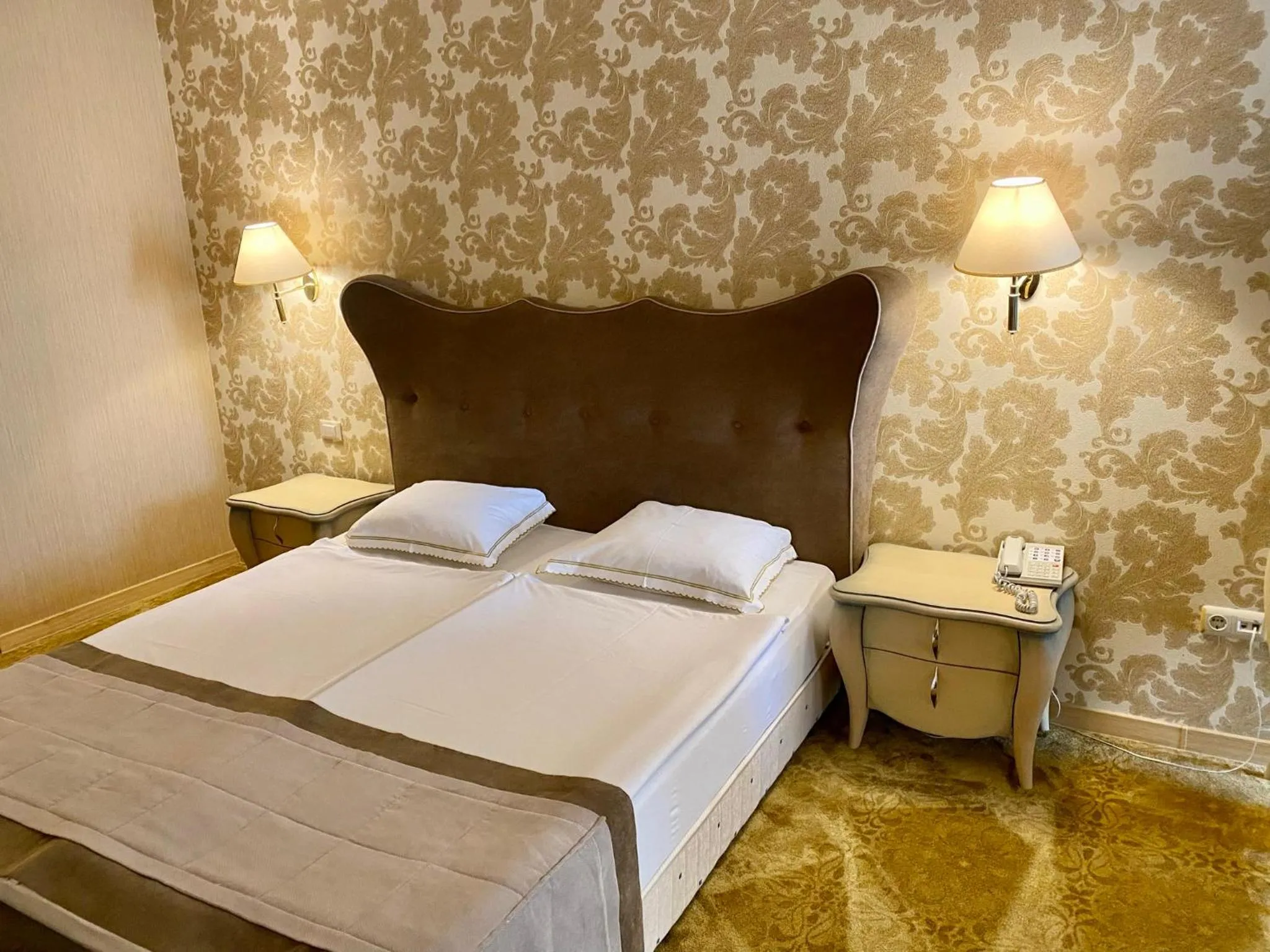 Bedroom, Bed in Duni Marina Royal Palace Hotel - Ultra All Inclusive