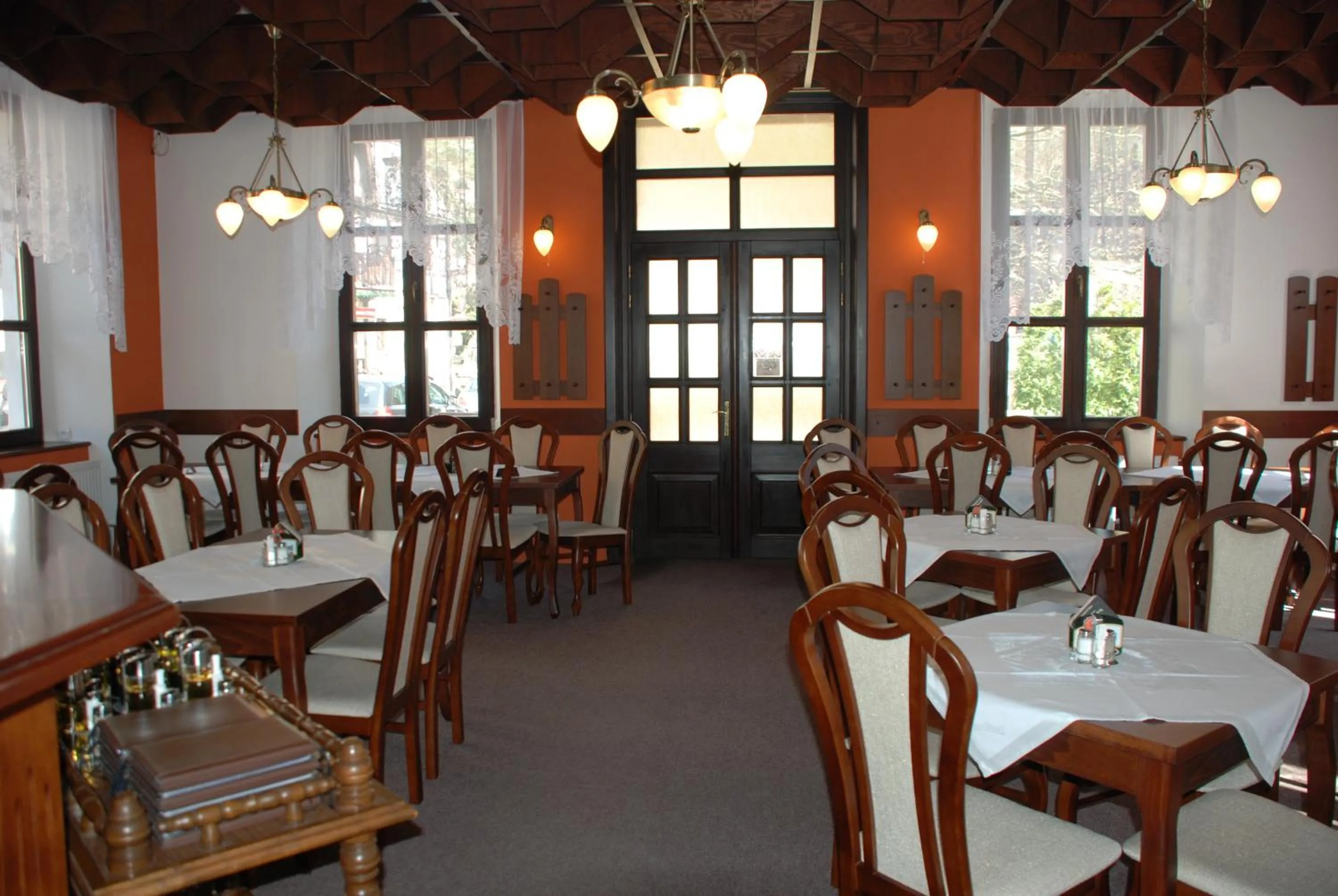 Restaurant/places to eat in Hotel U Lípy