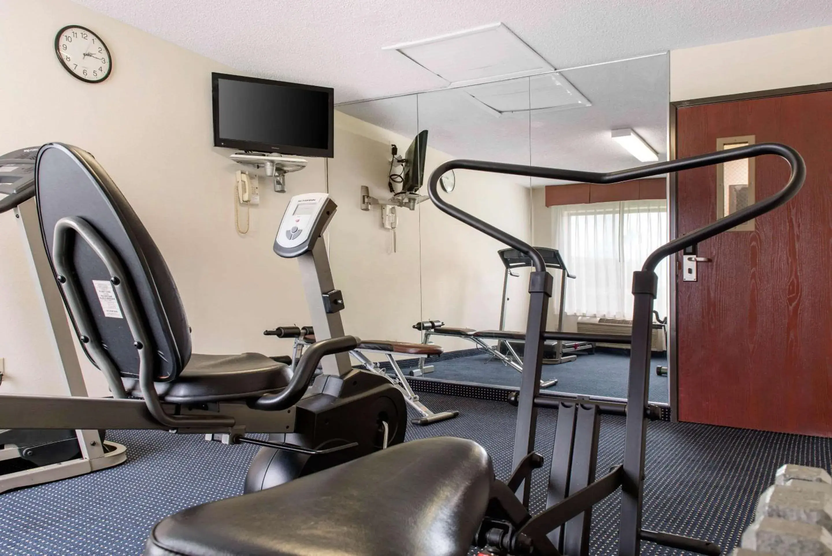 Fitness centre/facilities in Quality Inn & Suites Anderson I-69 Fitness centre/facilities in Quality Inn & Suites Anderson I-69
