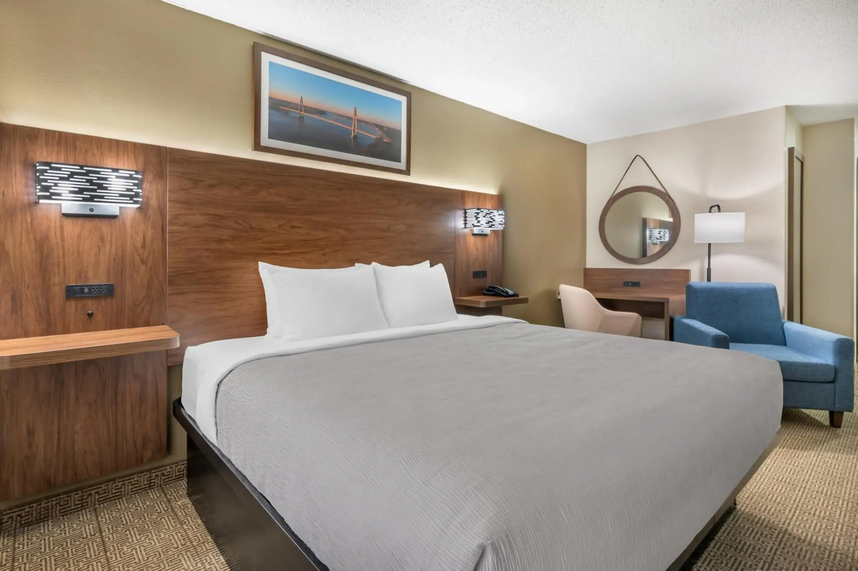 King Room Mid-level Floor - Accessible/Non-Smoking in Quality Inn & Suites Rockport-Owensboro North GOLD AWARD WINNER King Room Mid-level Floor - Accessible/Non-Smoking in Quality Inn & Suites Rockport-Owensboro North GOLD AWARD WINNER