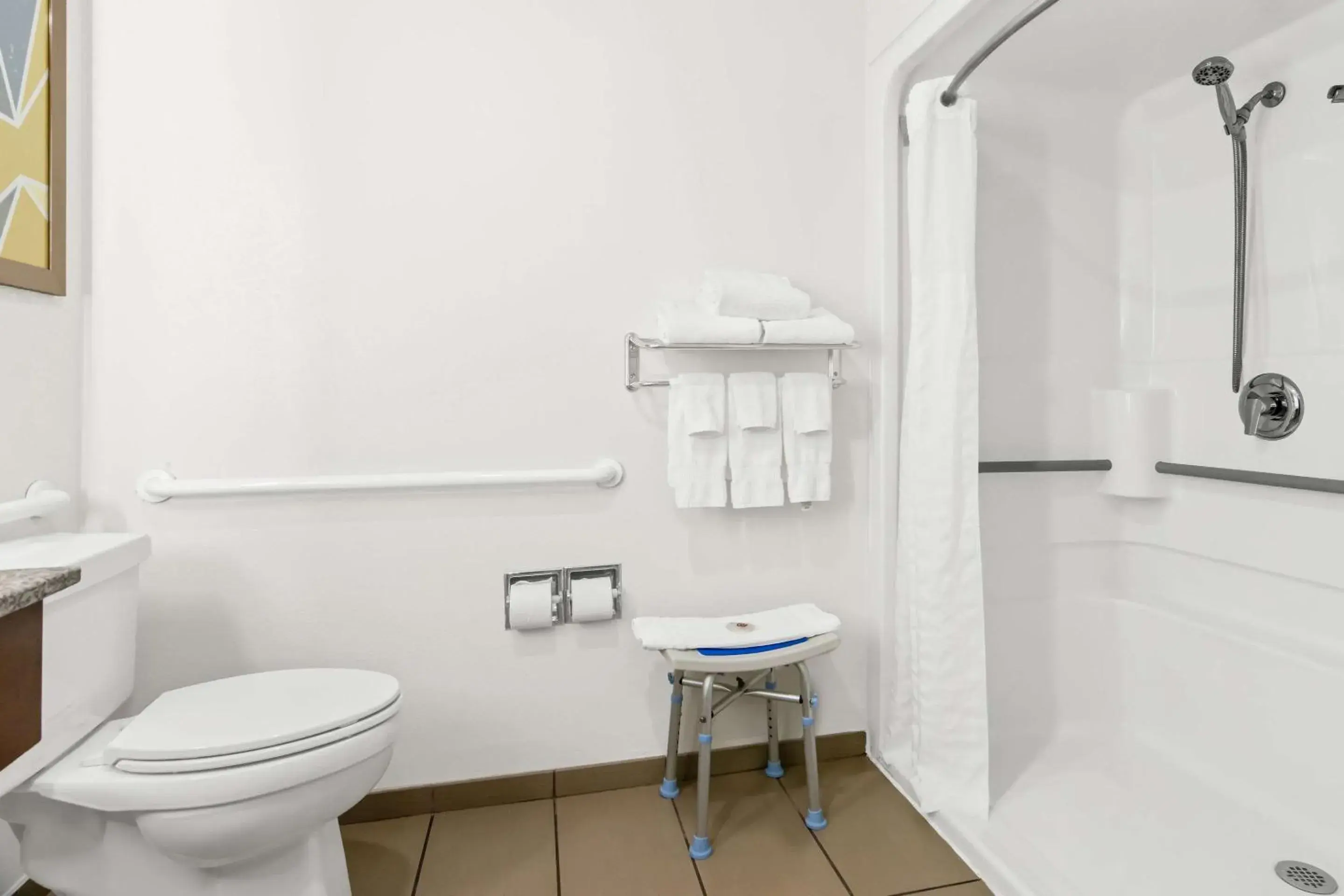 Bedroom in Comfort Inn Schereville Bedroom in Comfort Inn Schereville