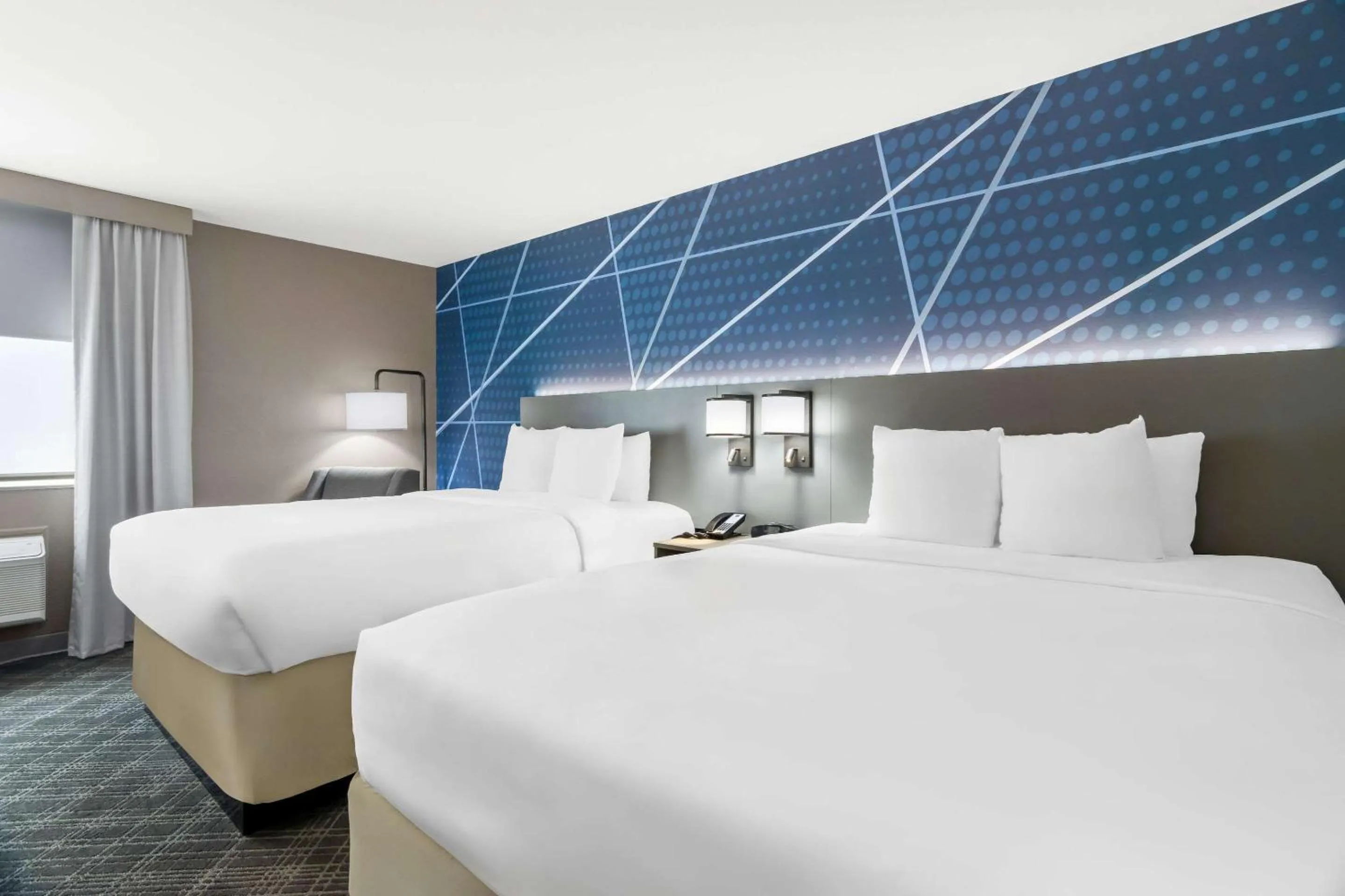 Bedroom, Bed in Comfort Inn Schereville