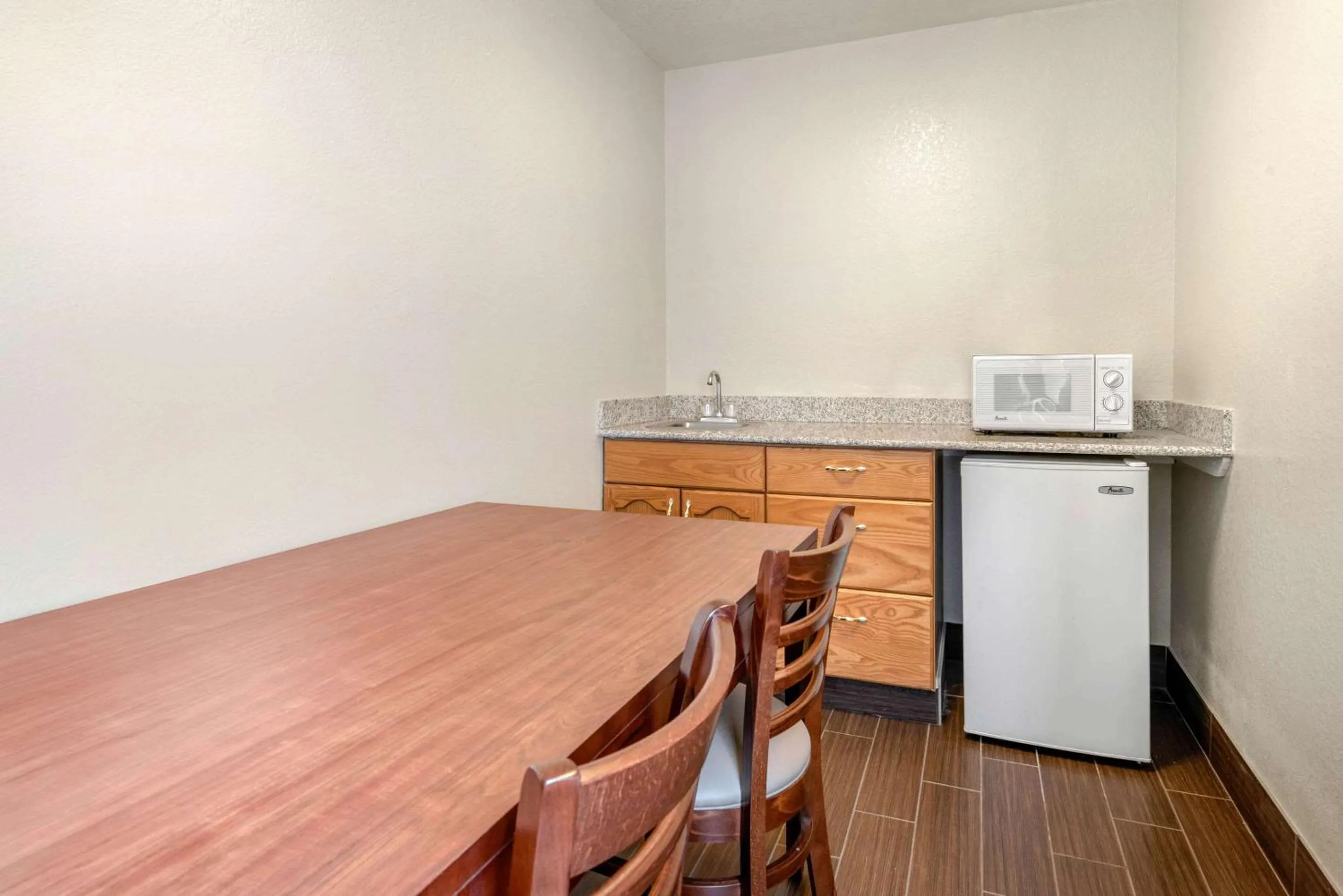 Bedroom in Comfort Inn