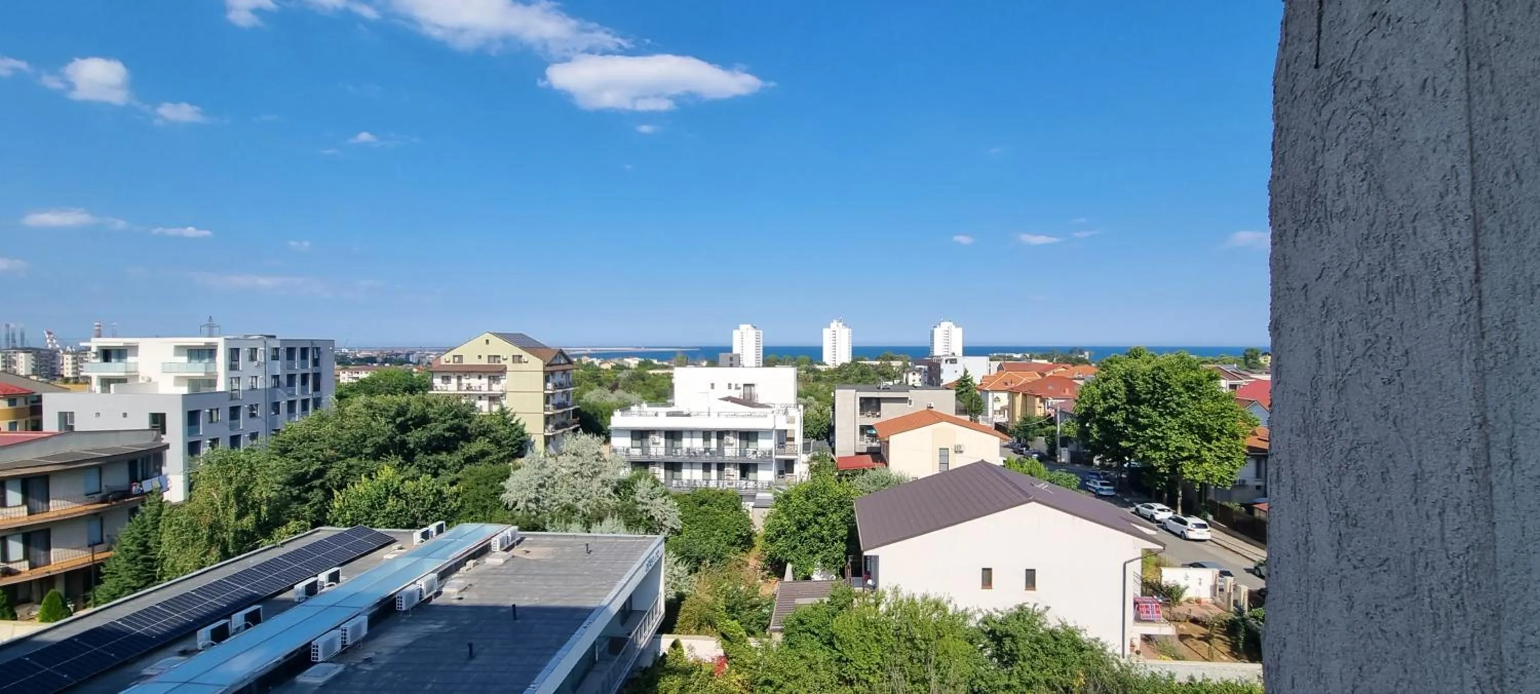 Neighbourhood in Hotel Blue Sky Resort