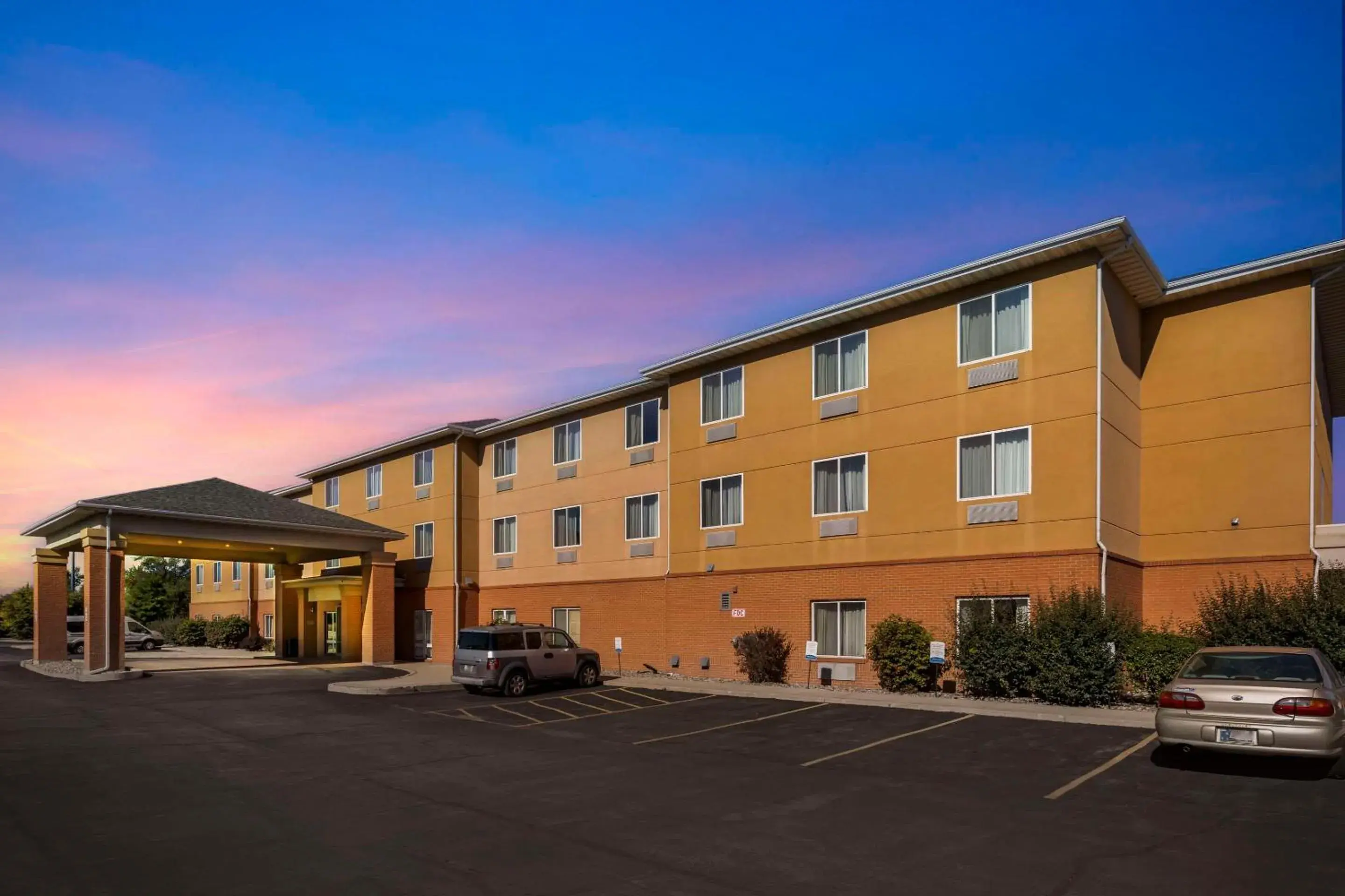 Comfort Inn & Suites Porter near Indiana Dunes Comfort Inn & Suites Porter near Indiana Dunes