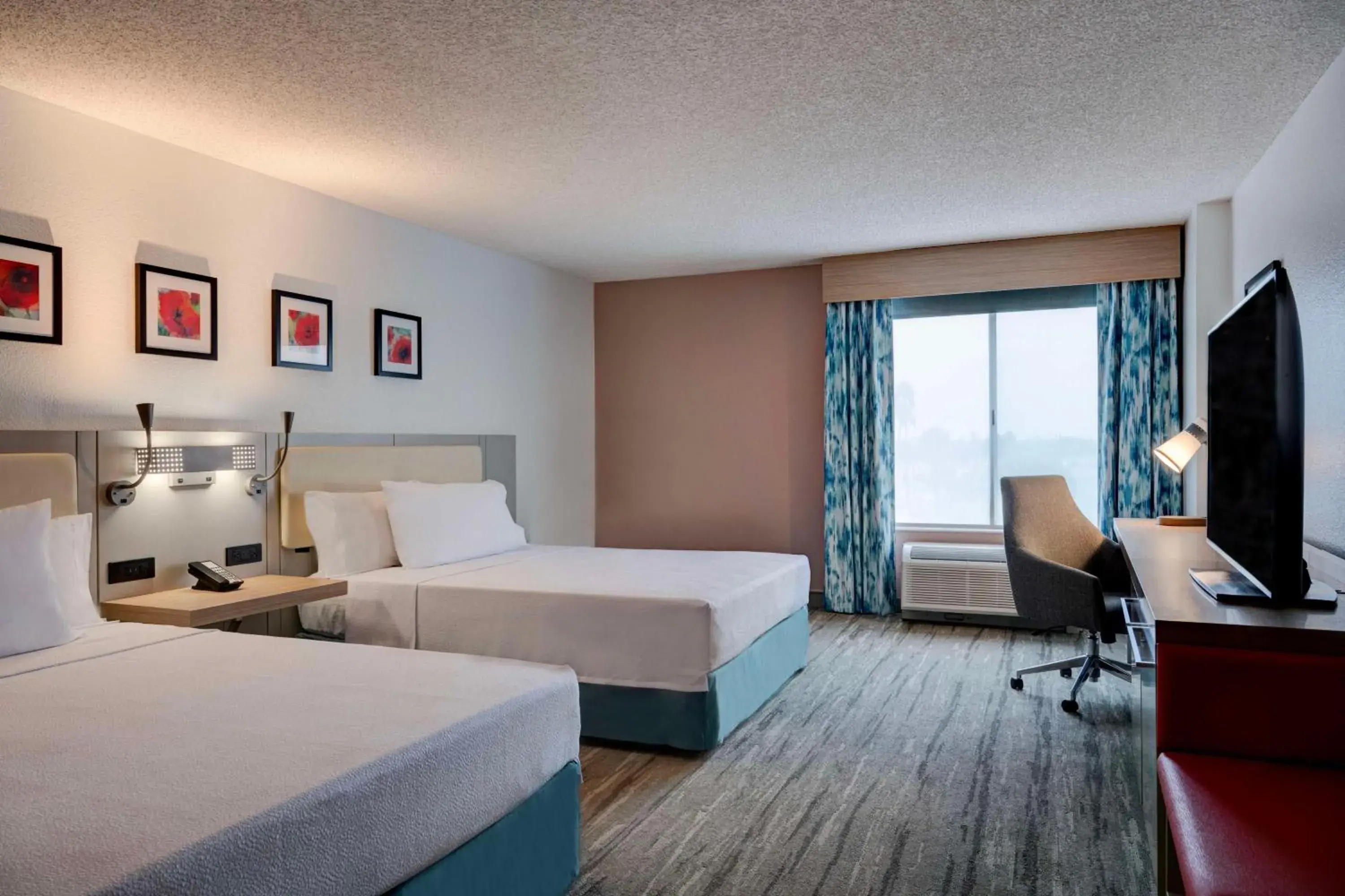 Queen Room with Two Queen Beds - Mobility Access in Hilton Garden Inn Anaheim/Garden Grove Queen Room with Two Queen Beds - Mobility Access in Hilton Garden Inn Anaheim/Garden Grove