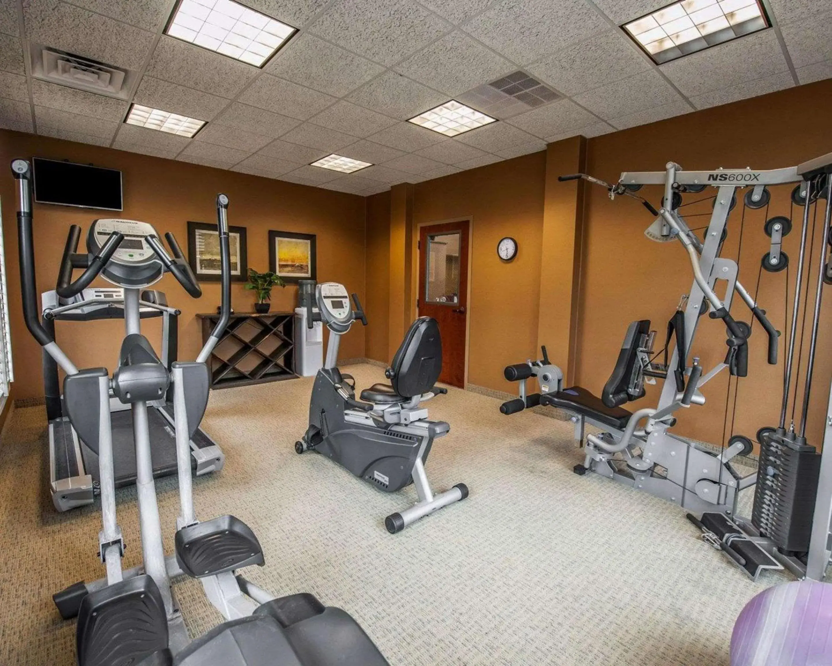 Fitness centre/facilities in Comfort Inn Bloomington near University Fitness centre/facilities in Comfort Inn Bloomington near University