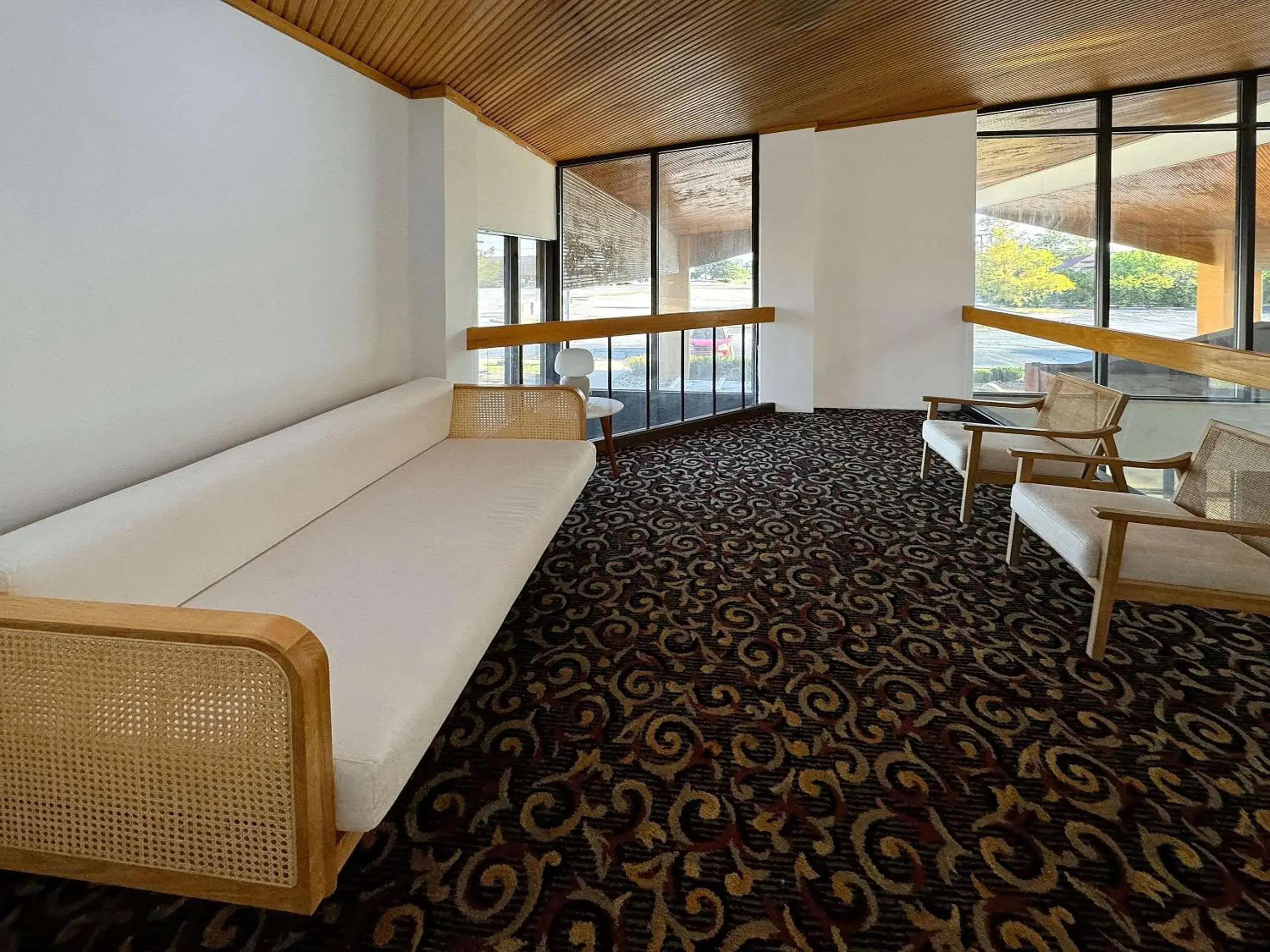 Lobby or reception in Quality Inn Fort Wayne Lobby or reception in Quality Inn Fort Wayne