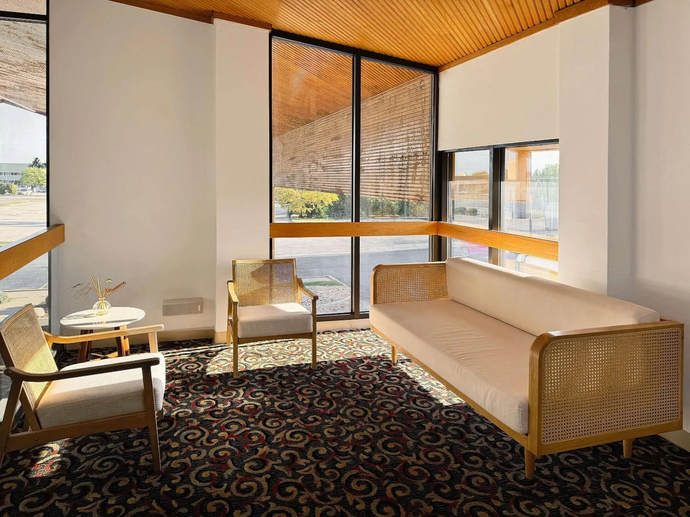 Lobby or reception, Bed in Quality Inn Fort Wayne Lobby or reception, Bed in Quality Inn Fort Wayne