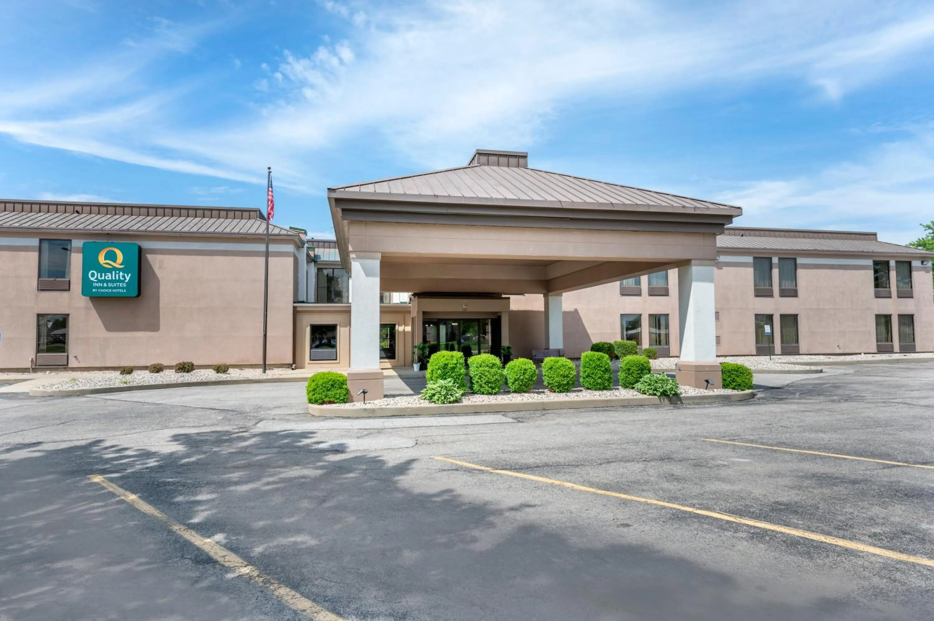 Property building in Quality Inn & Suites Near Amish Country