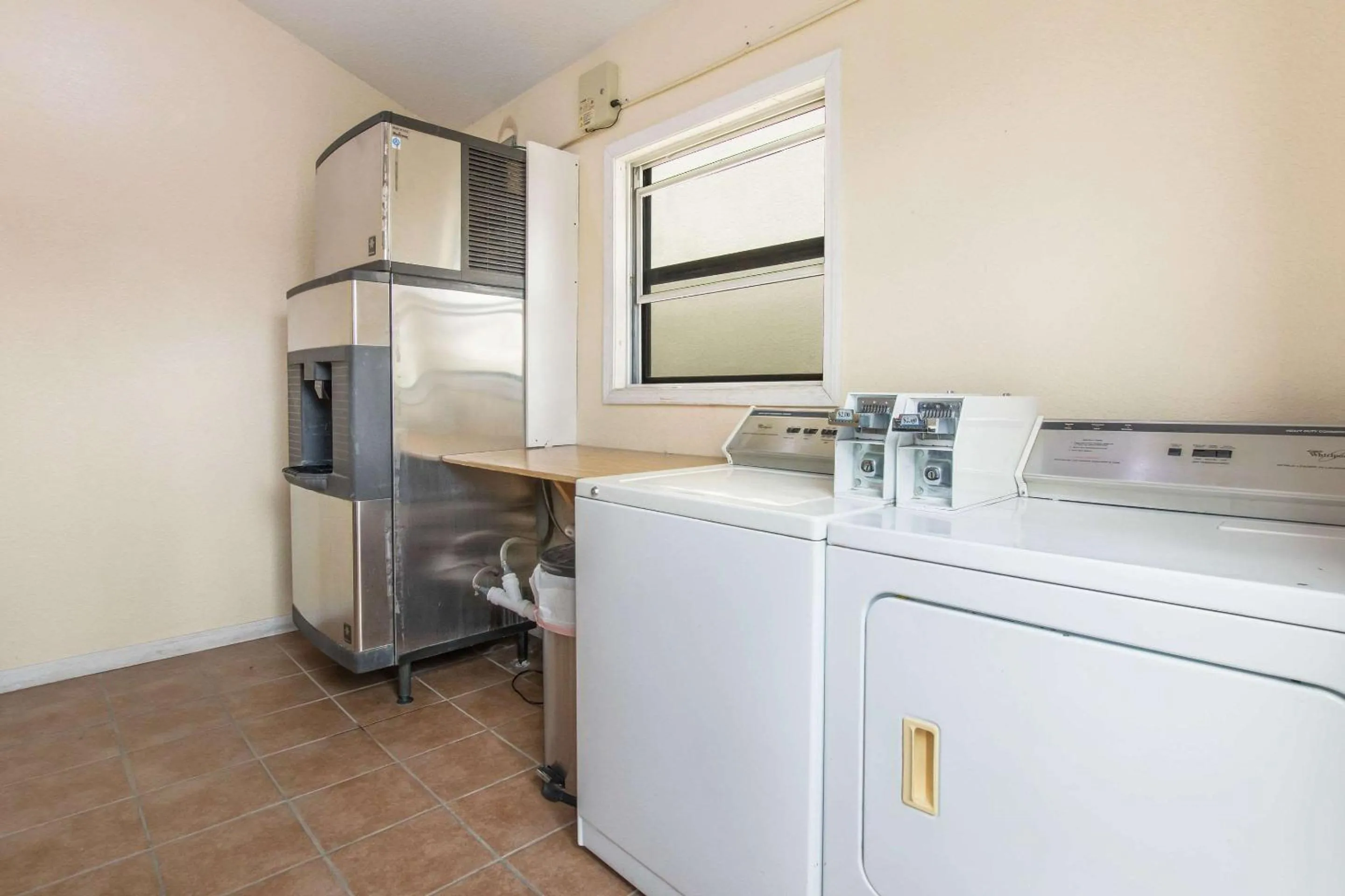 On site in Econo Lodge Cloverdale