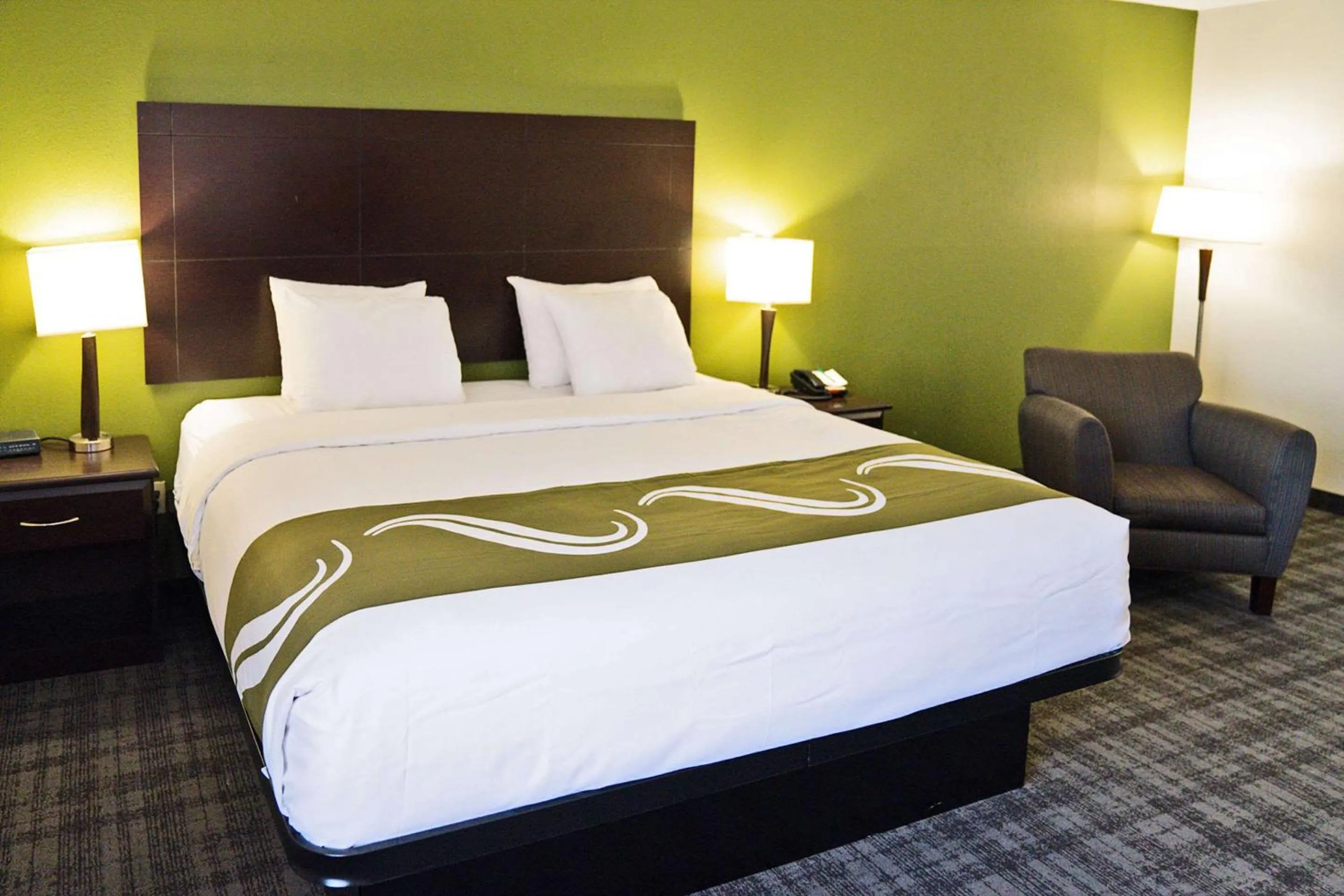 Bedroom, Bed in Quality Inn Seymour I-65