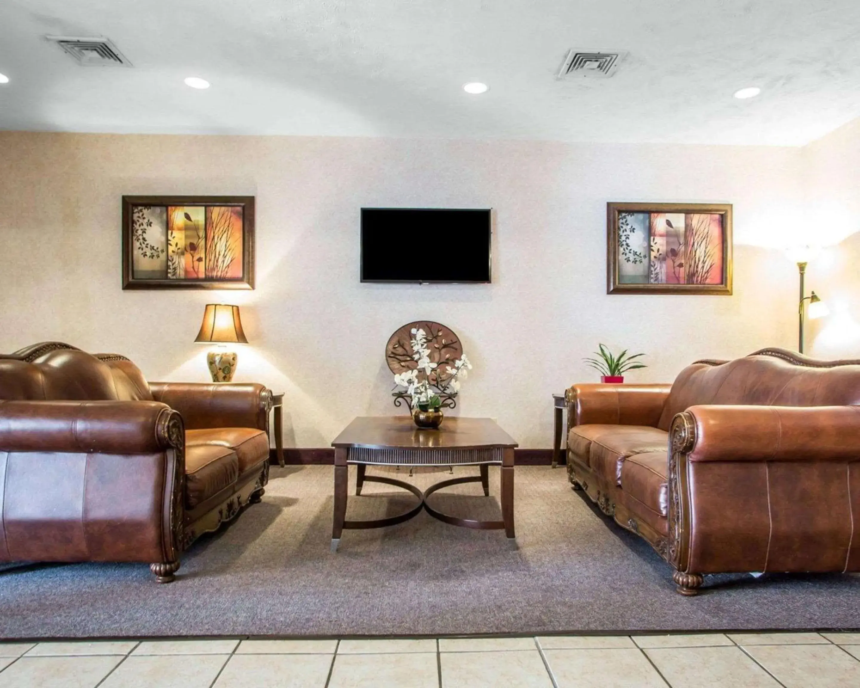 Lobby or reception in Quality Inn Merrillville Lobby or reception in Quality Inn Merrillville