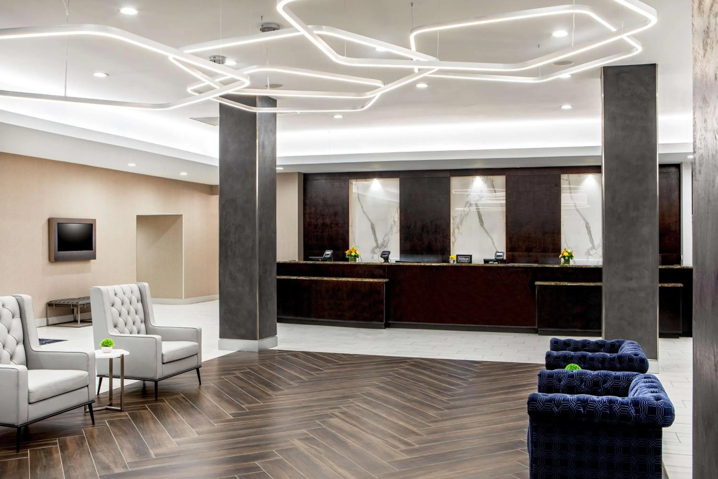 Lobby or reception in DoubleTree by Hilton Washington DC North/Gaithersburg