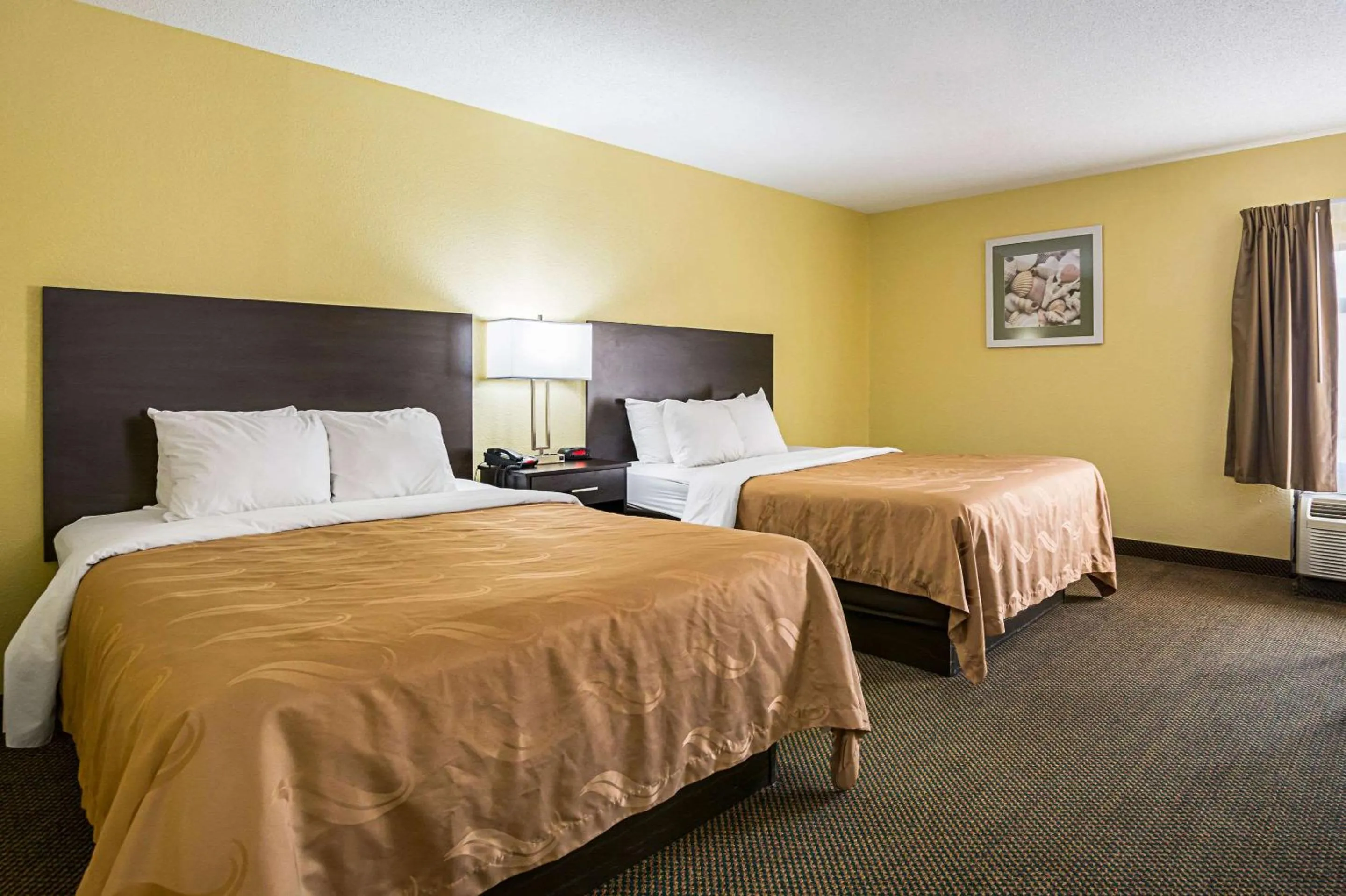 Photo of the whole room in Quality Inn & Suites Greensburg I-74