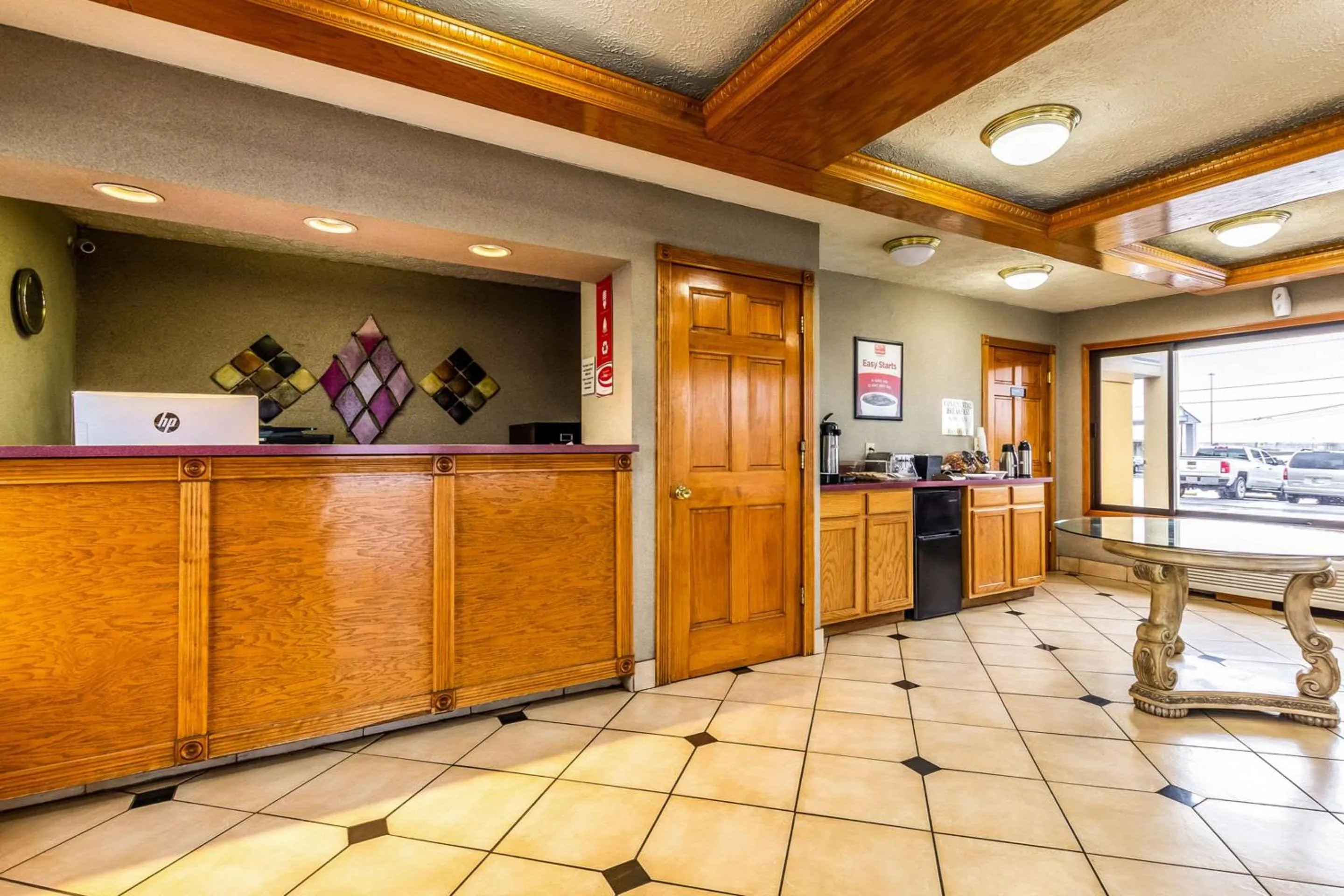 Lobby or reception in Econo Lodge Seymour