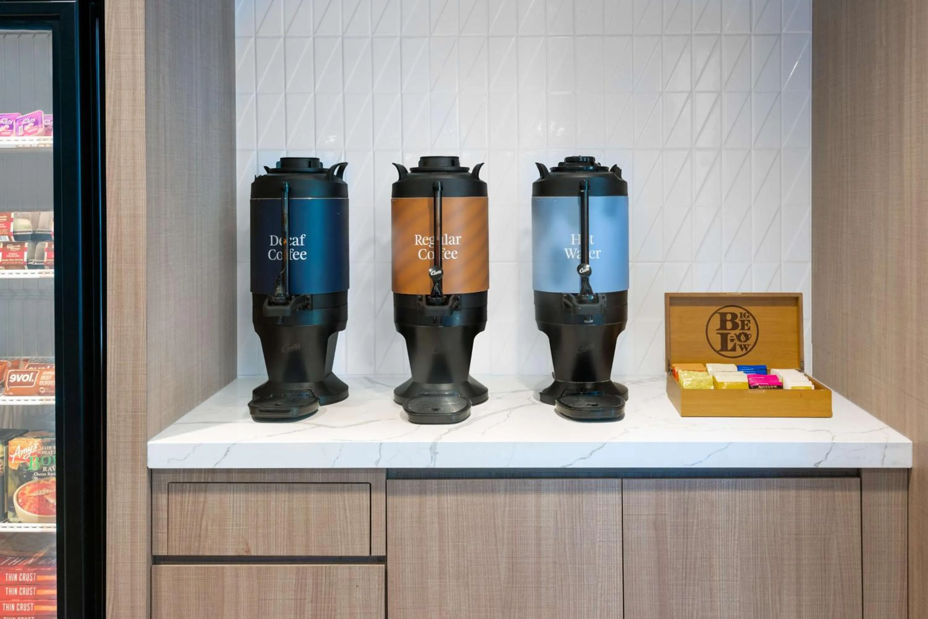 Restaurant/places to eat in Homewood Suites by Hilton Buffalo/Airport