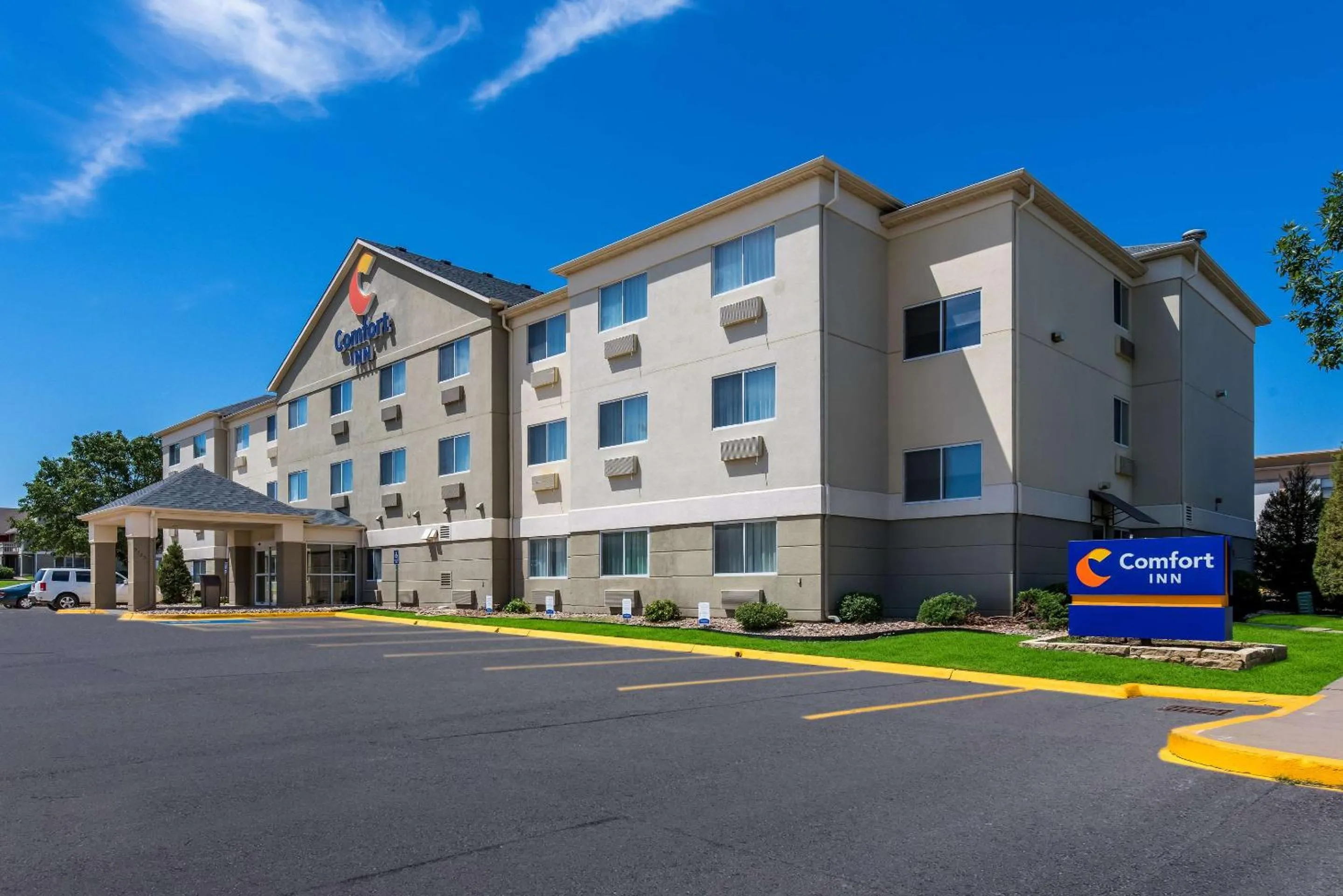 Property building in Comfort Inn Wichita East