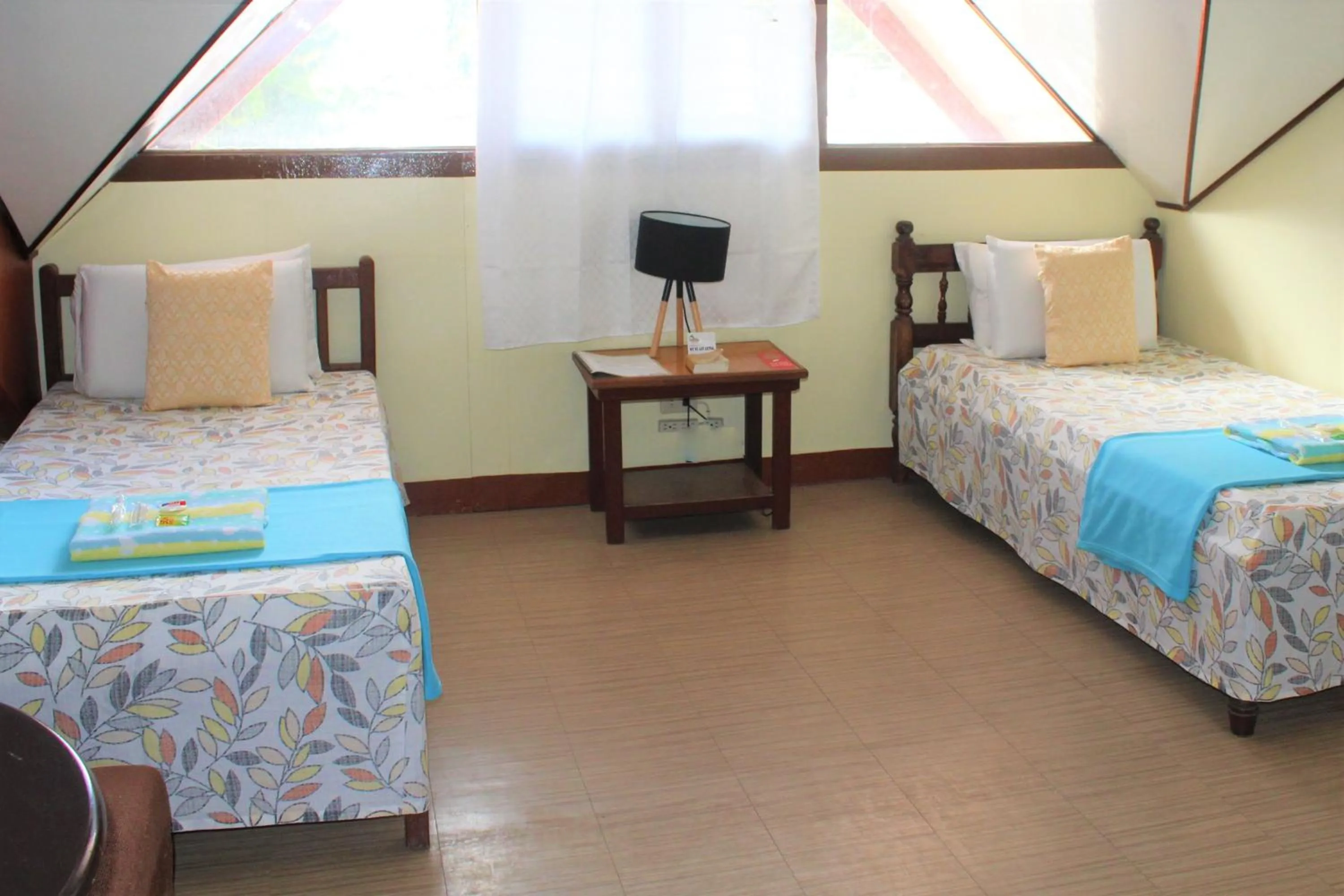 Lolo Oyong Pension House