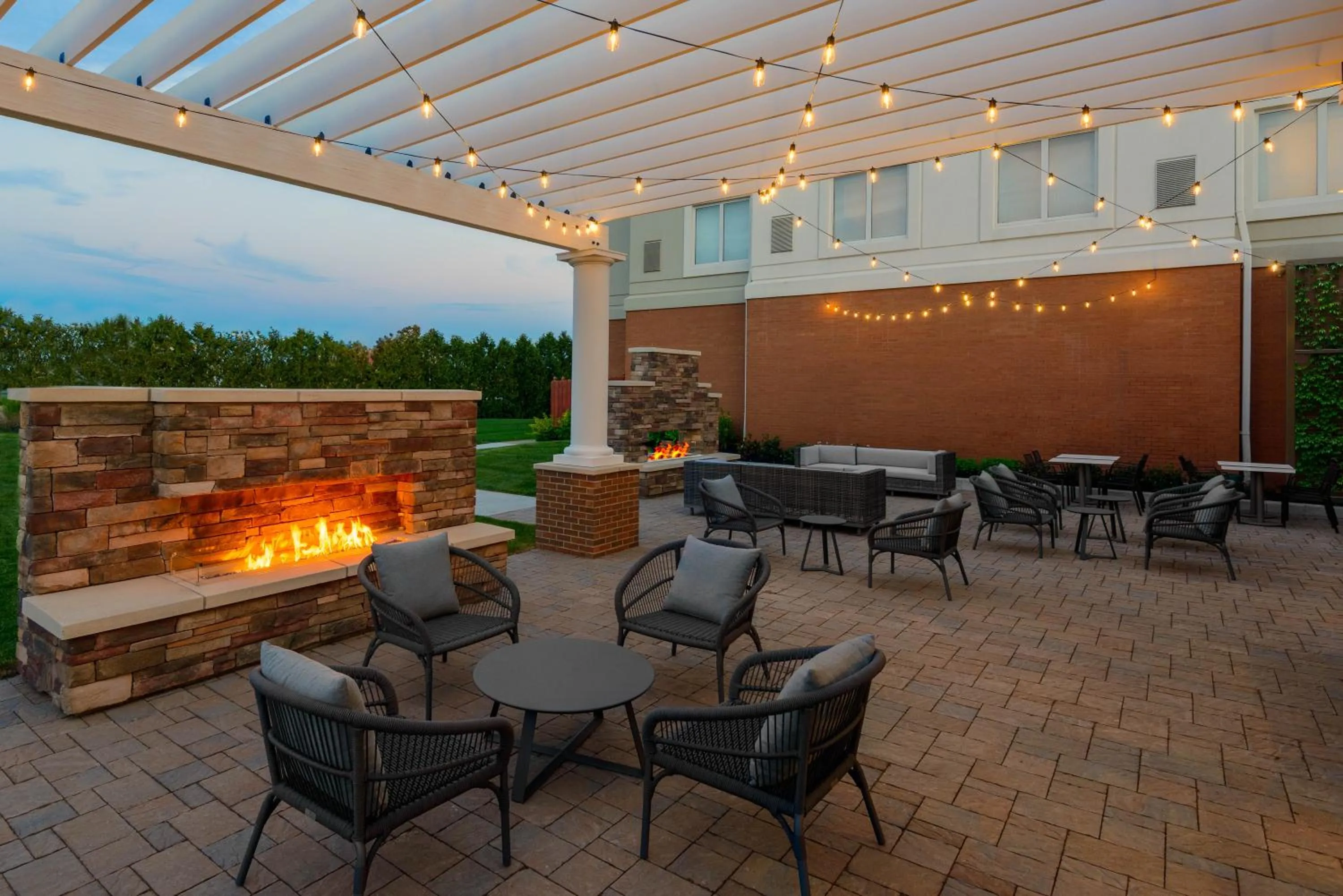 Patio in Hilton Garden Inn Buffalo Airport