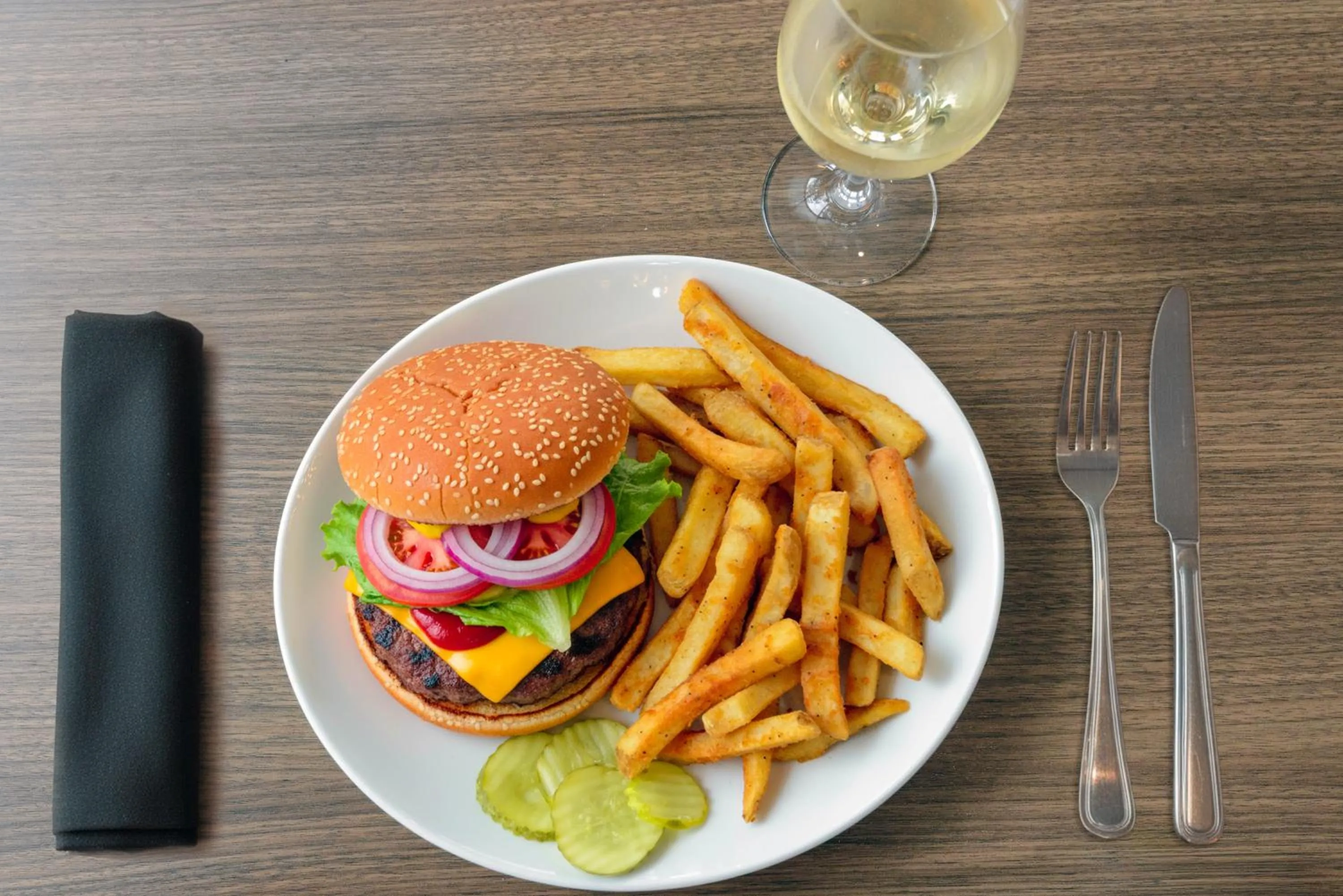 Restaurant/places to eat in Hilton Garden Inn Buffalo Airport