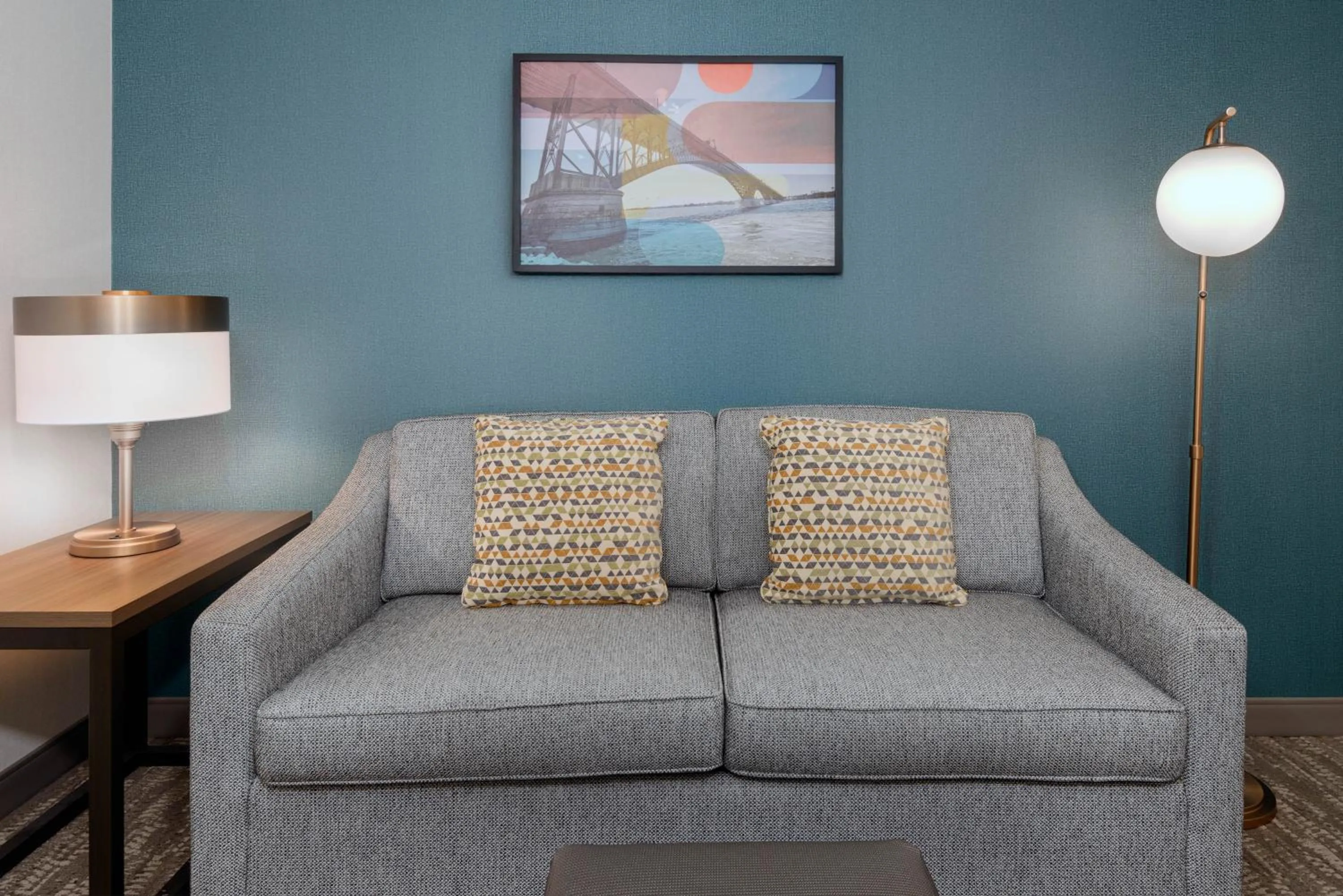 Living room in Hilton Garden Inn Buffalo Airport