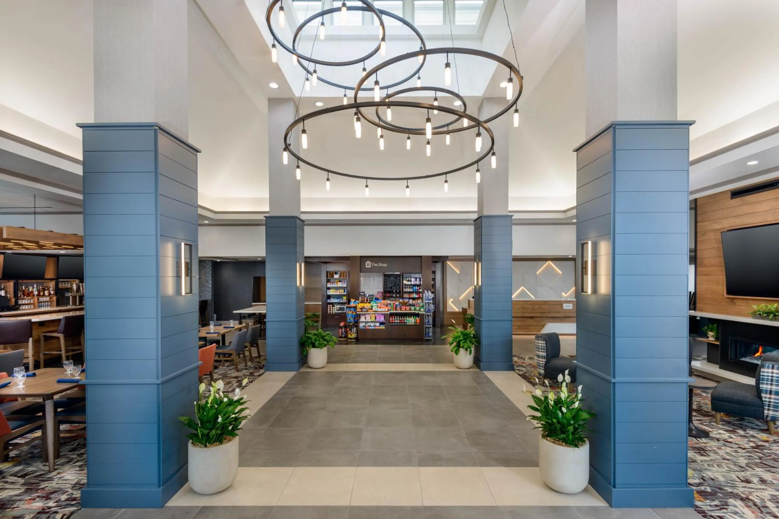 Lobby or reception in Hilton Garden Inn Buffalo Airport