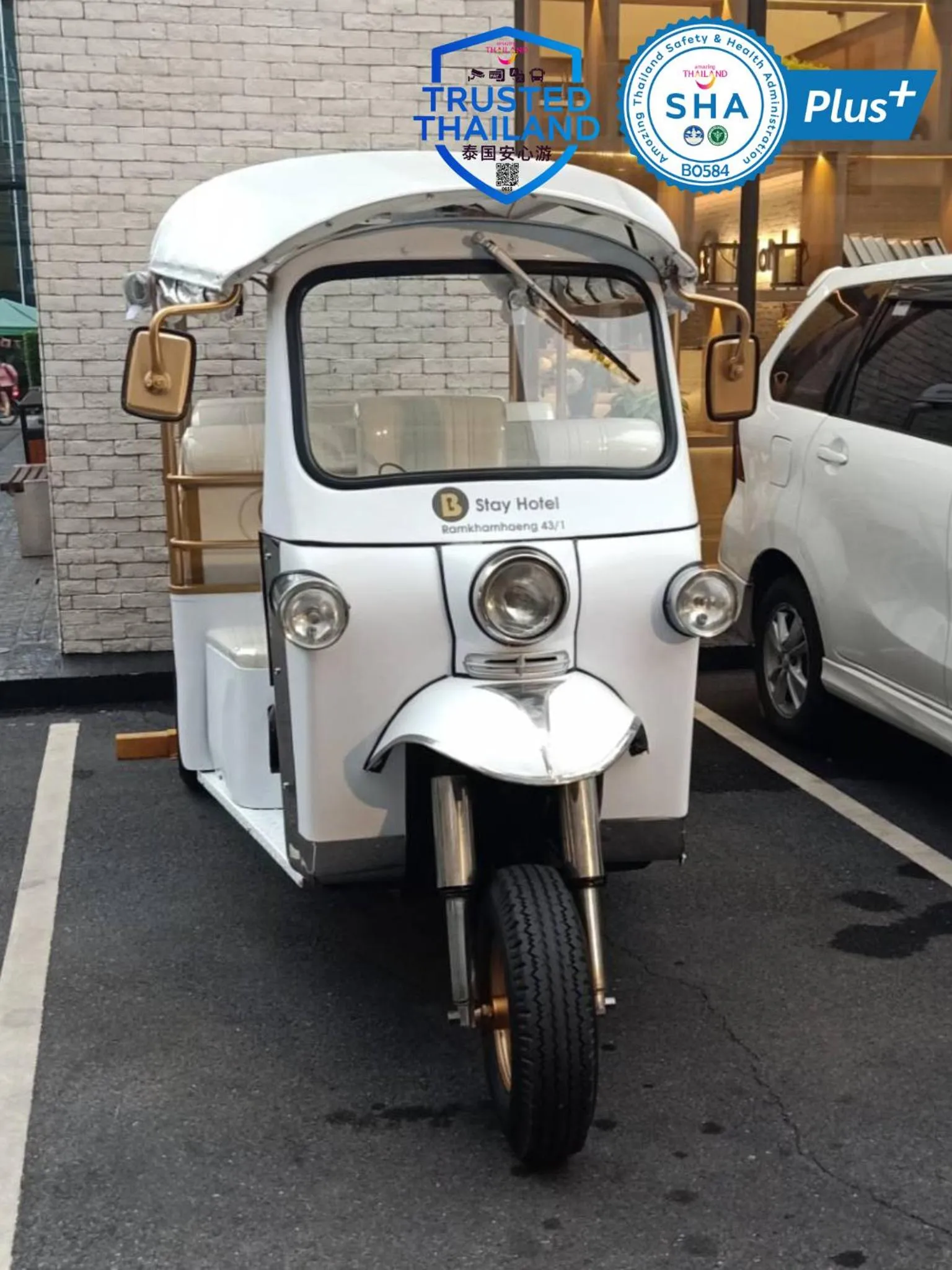 Parking in B Stay Hotel