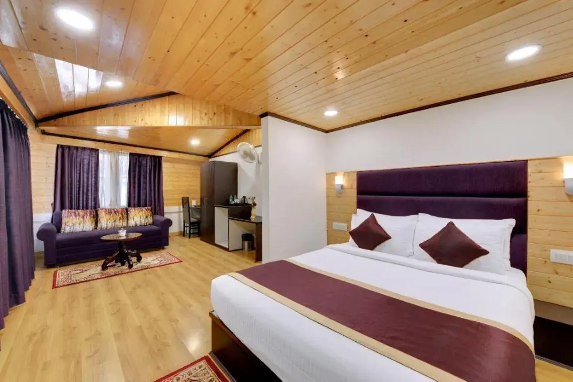 Bedroom, Bed in Sumitel Hotel 500 meters from Mall Road Bedroom, Bed in Sumitel Hotel 500 meters from Mall Road