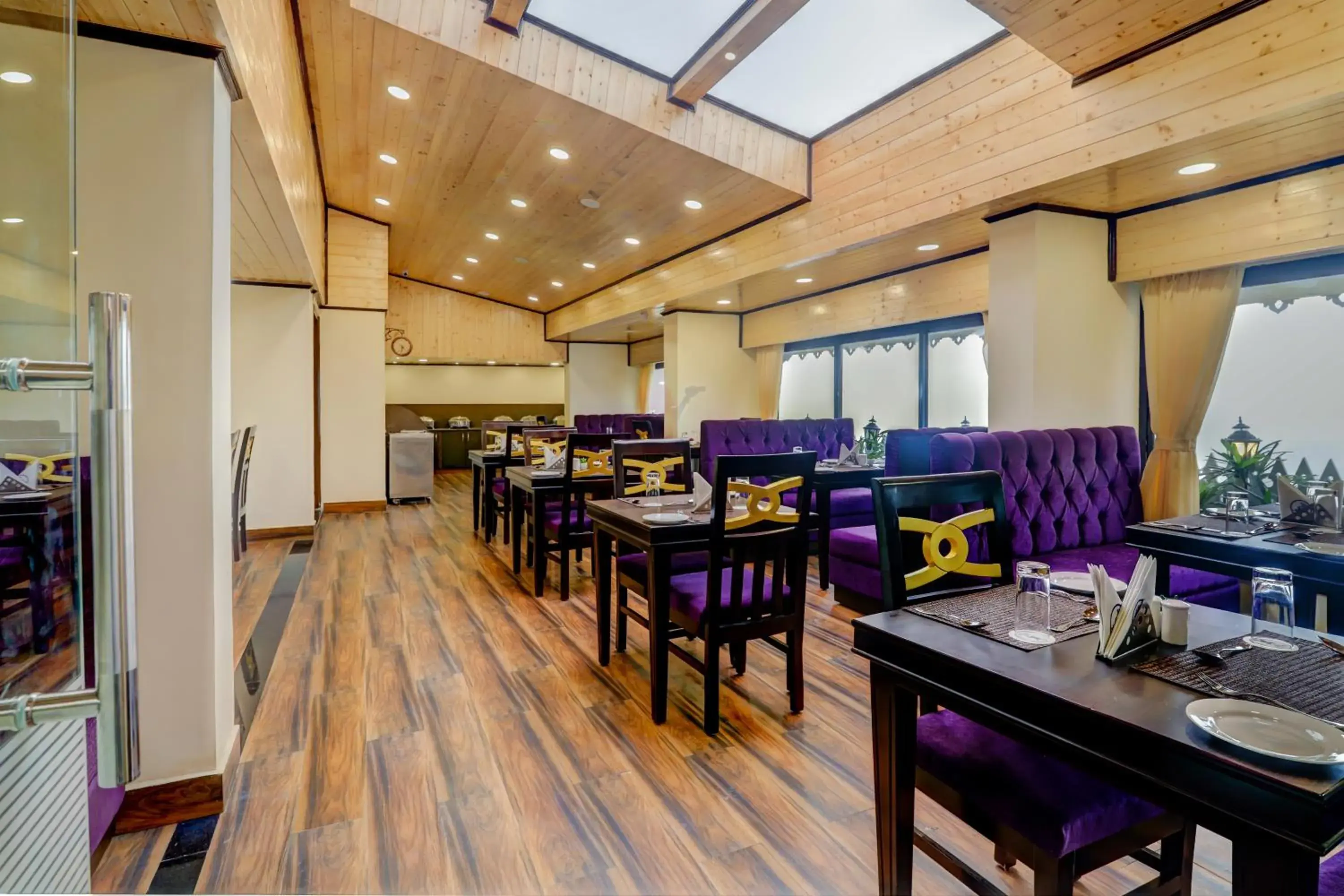 Food and drinks in Sumitel Hotel 500 meters from Mall Road Food and drinks in Sumitel Hotel 500 meters from Mall Road